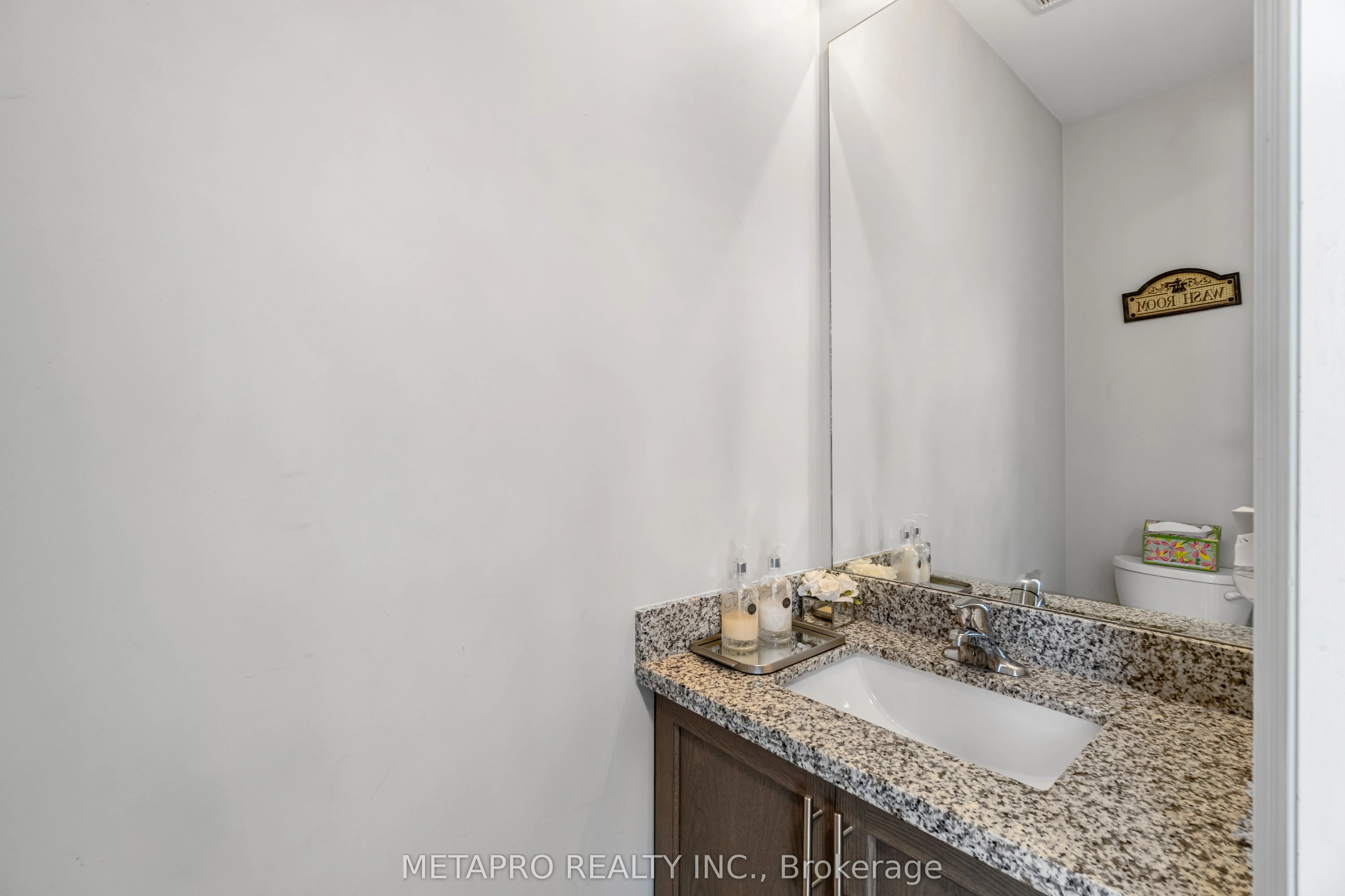 43 Riesling Court