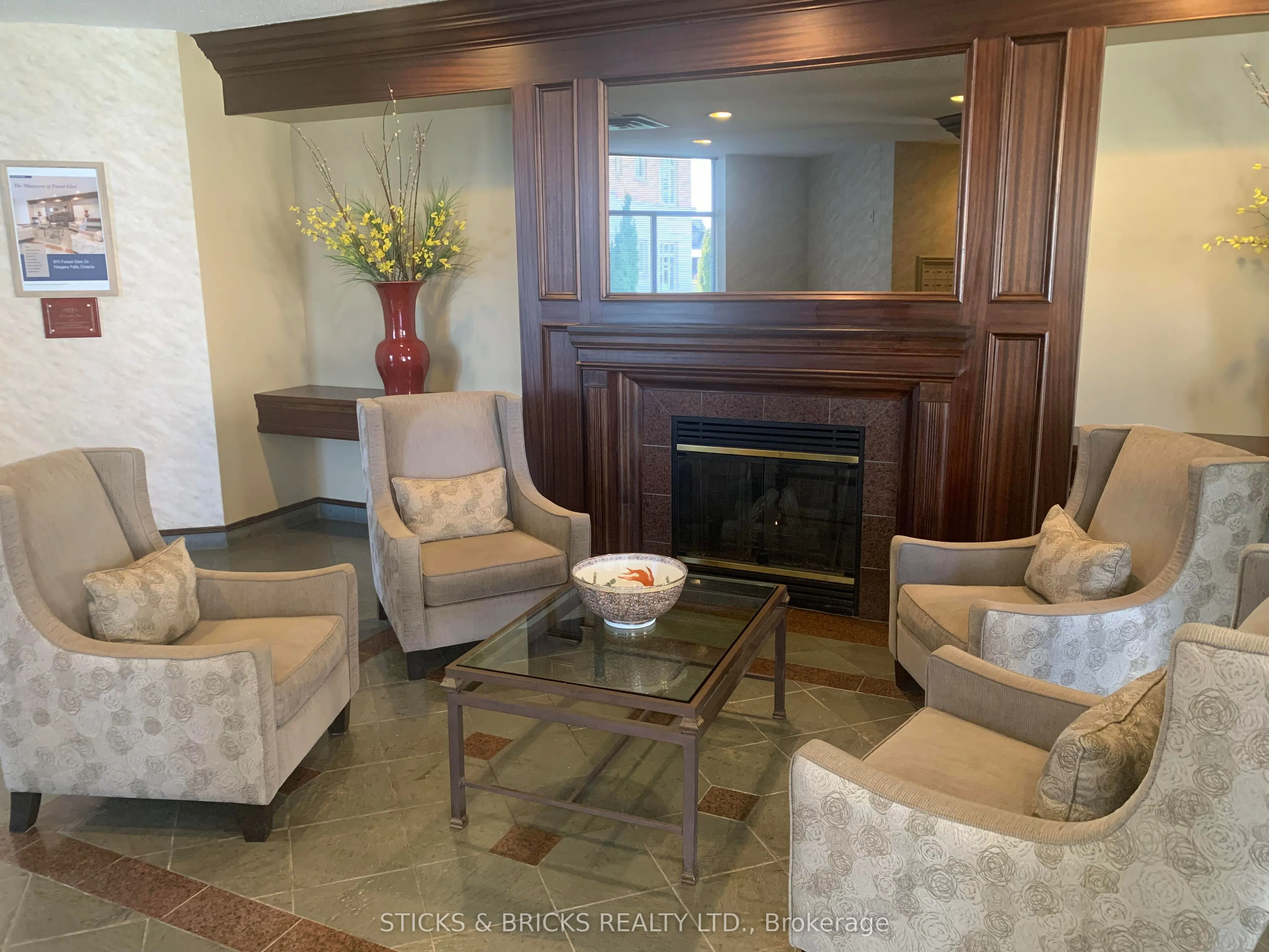 8111 Forest Glen Drive N, #301