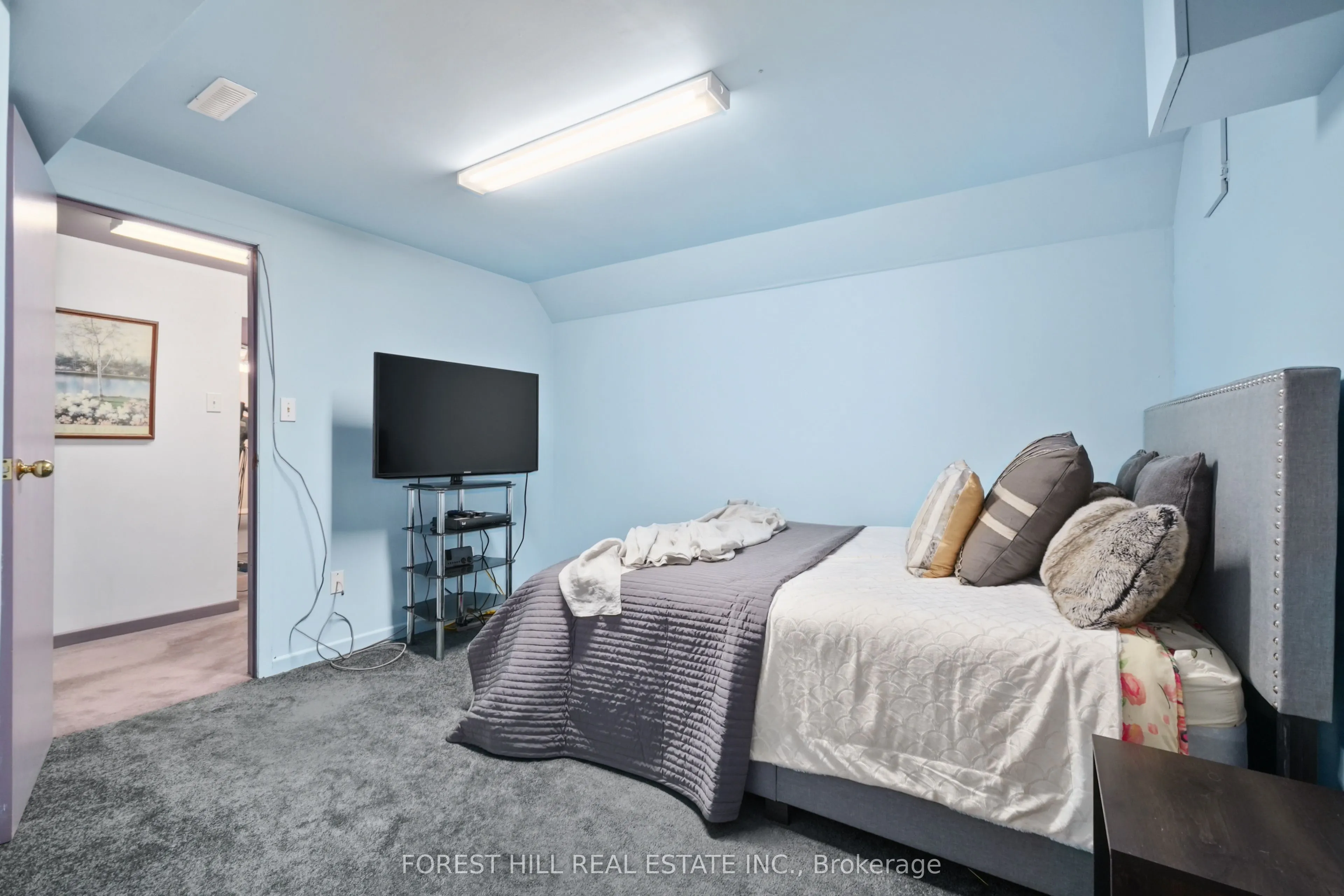 285 Cottonwood Drive