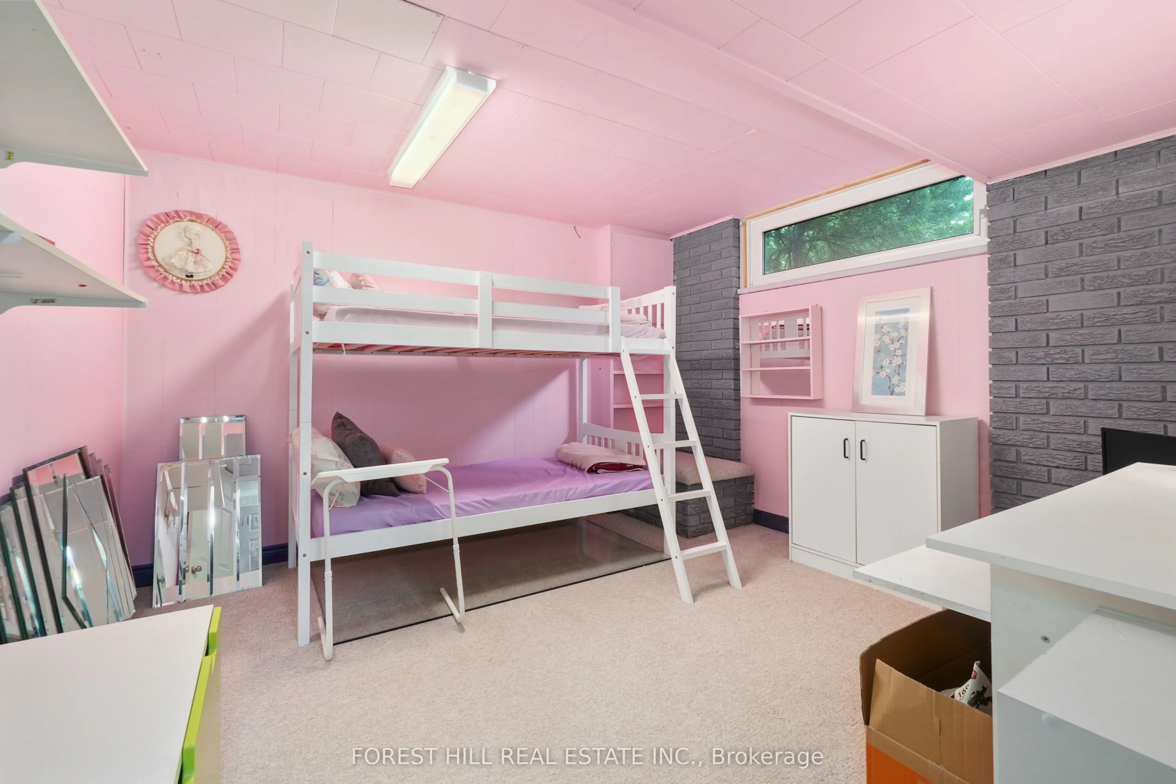 285 Cottonwood Drive