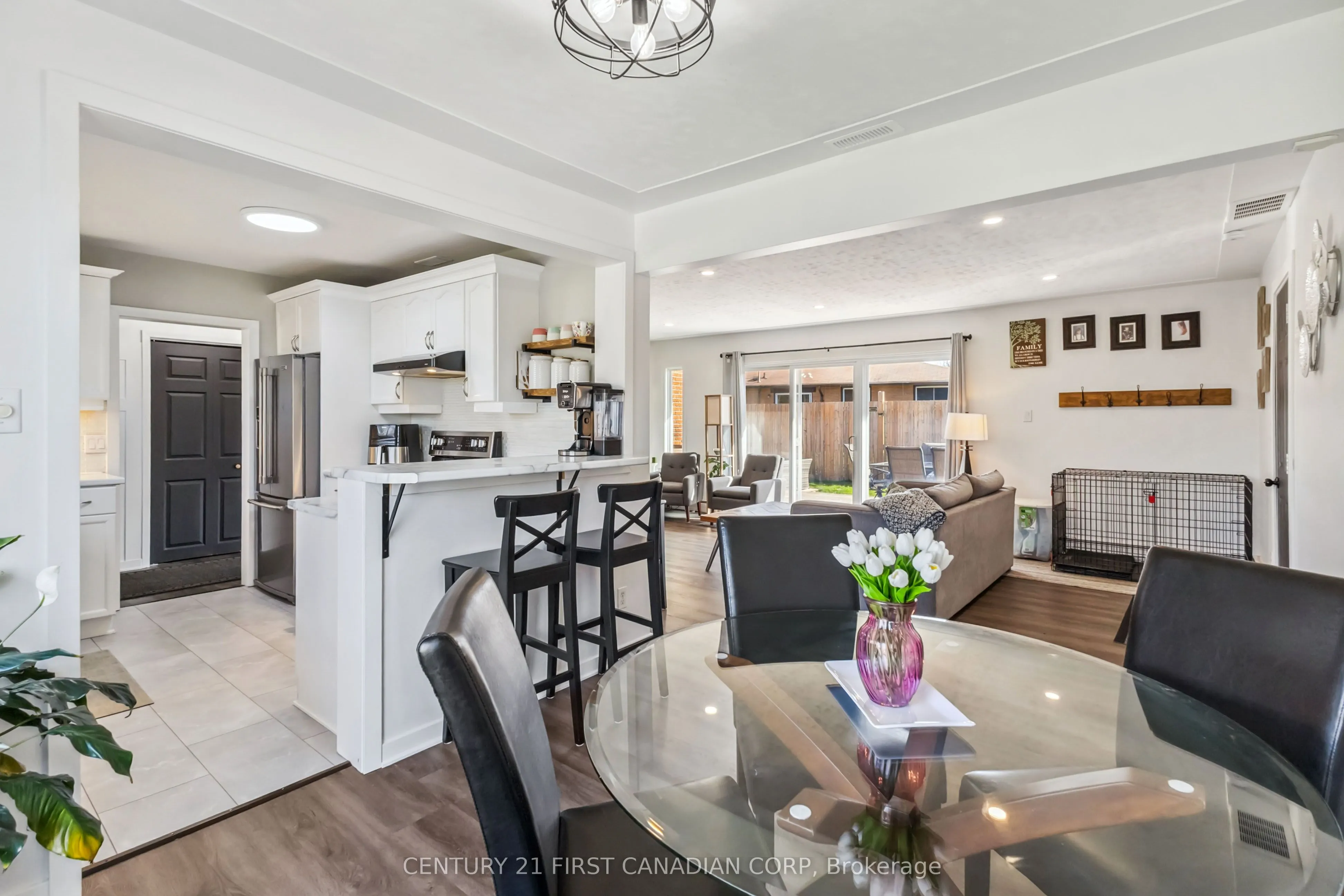 264 CHITTICK Crescent