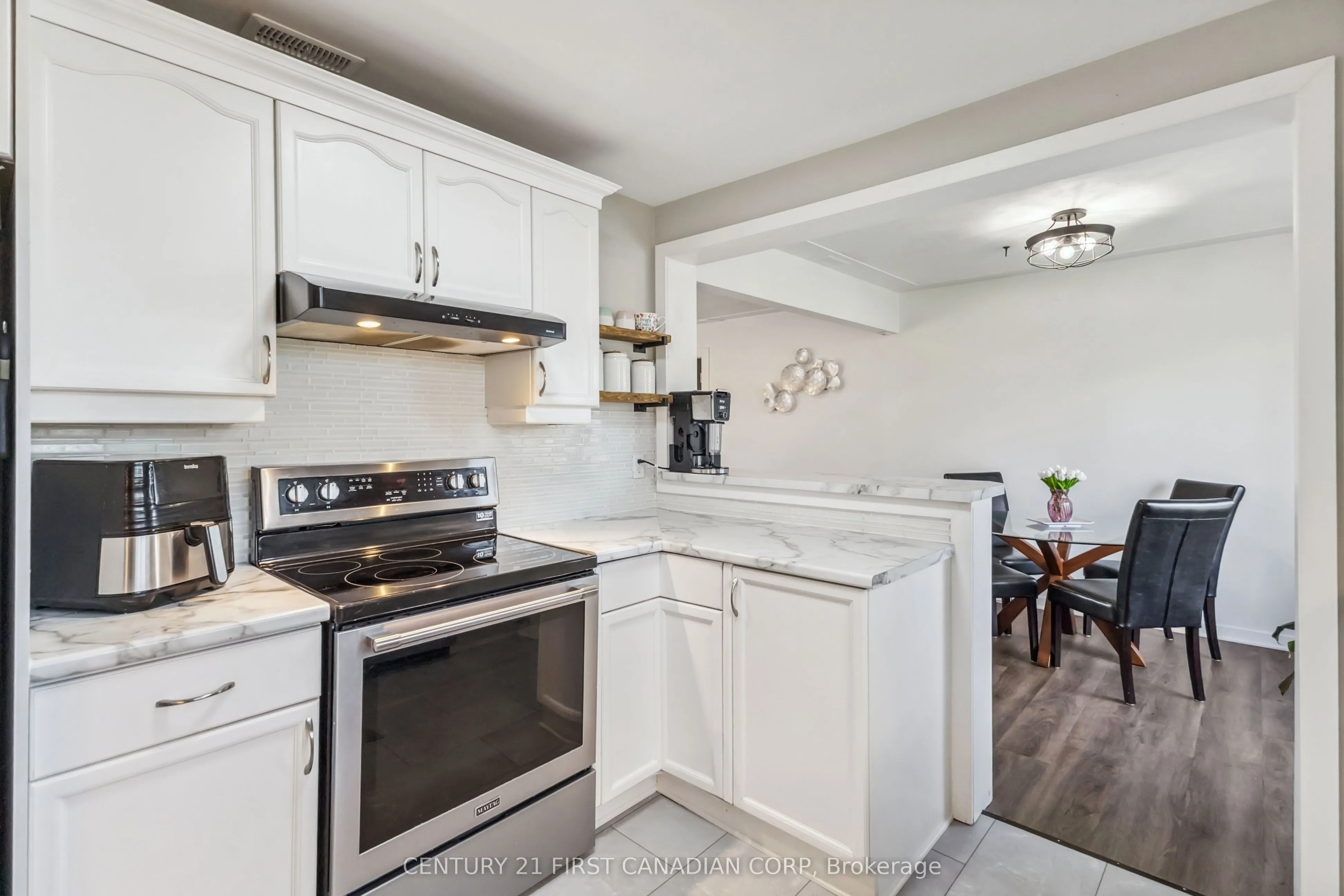 264 CHITTICK Crescent