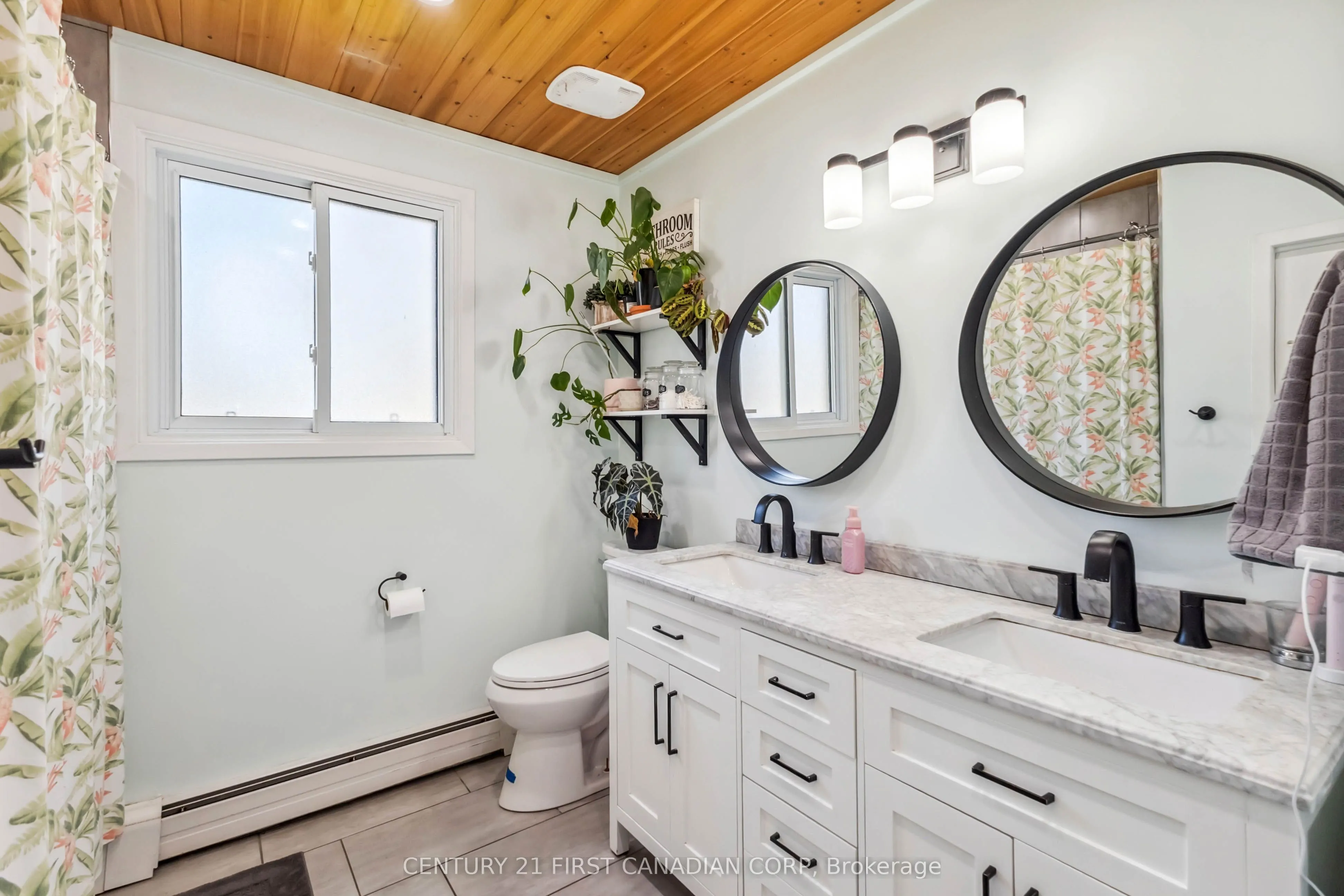 264 CHITTICK Crescent
