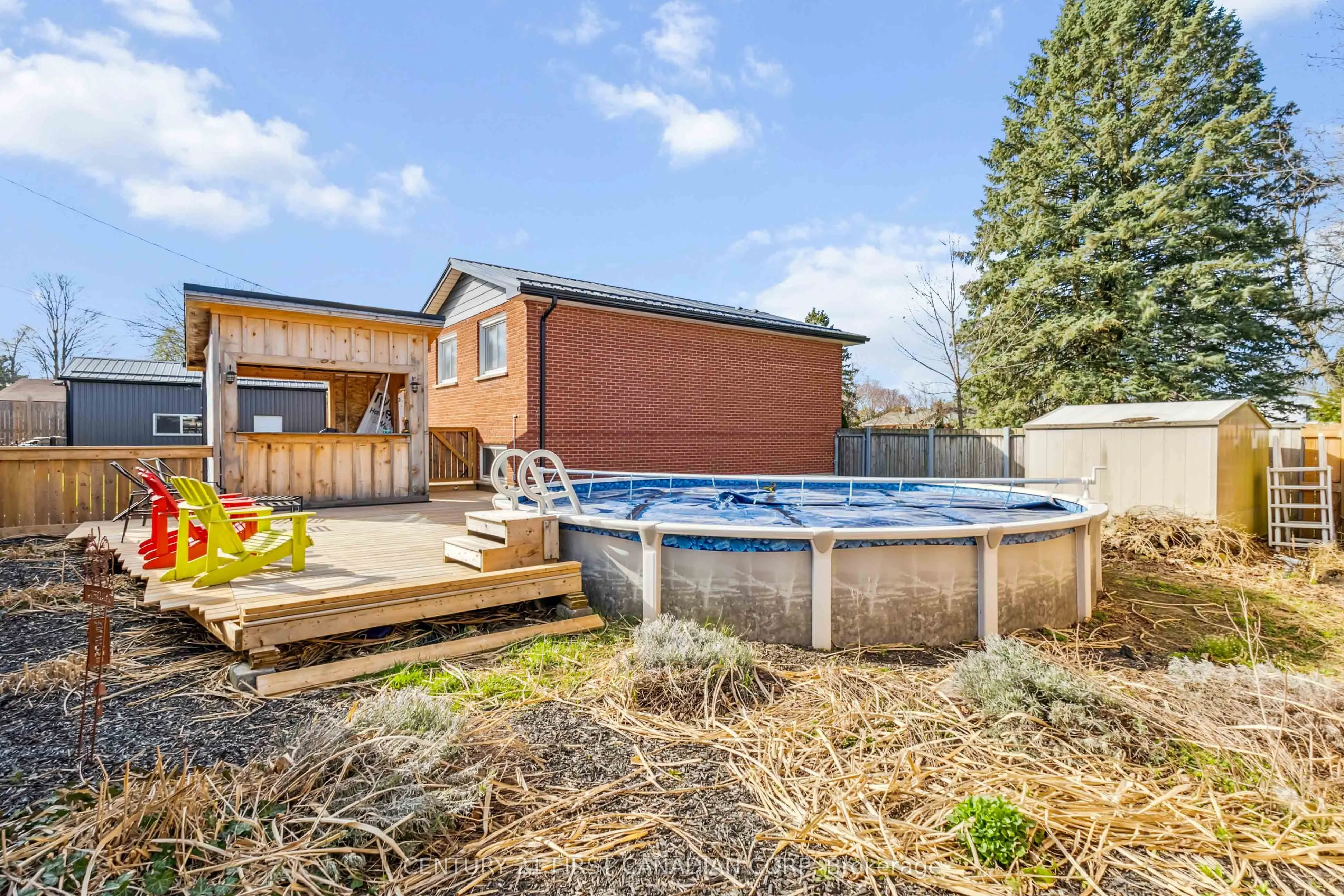 264 CHITTICK Crescent