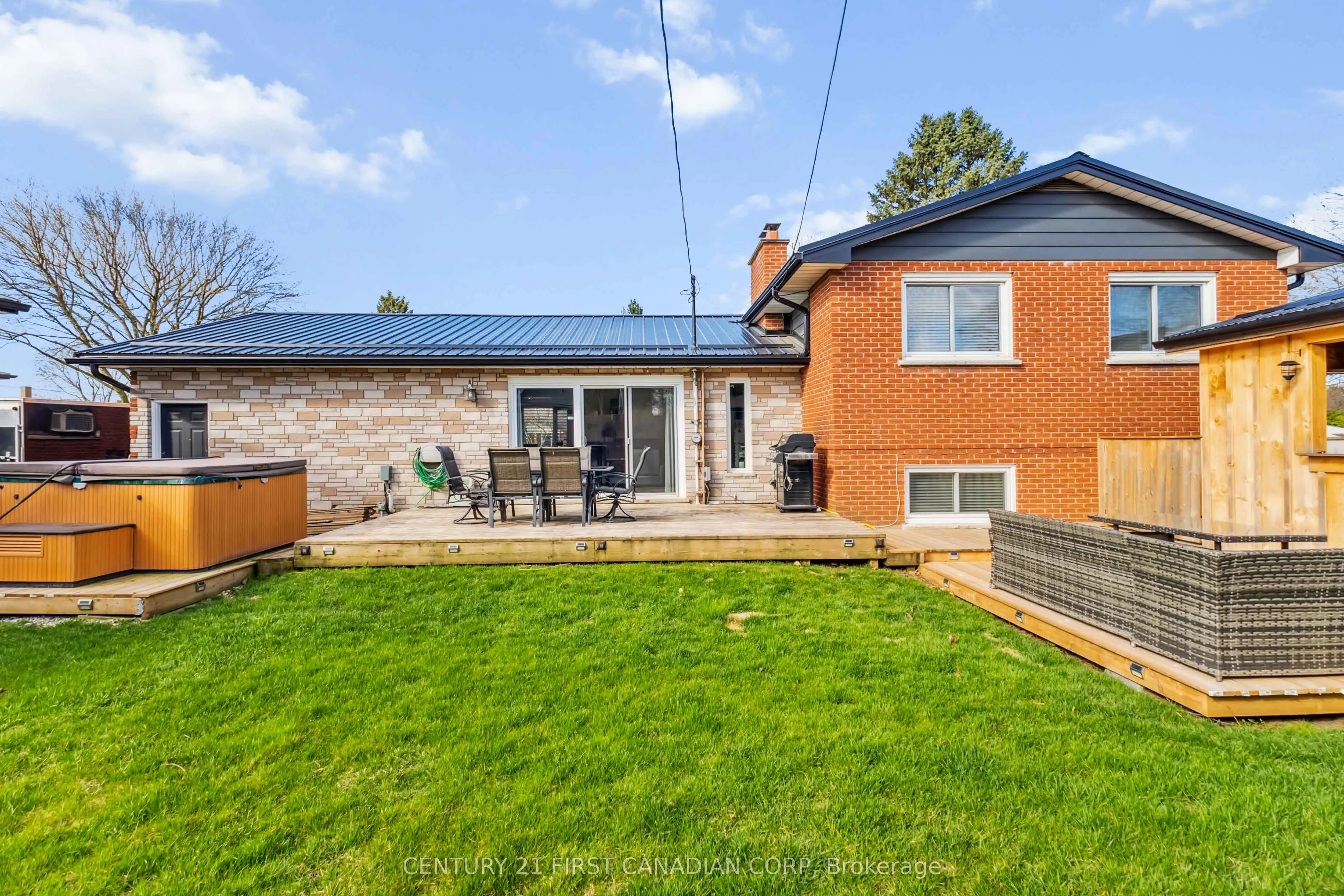 264 CHITTICK Crescent