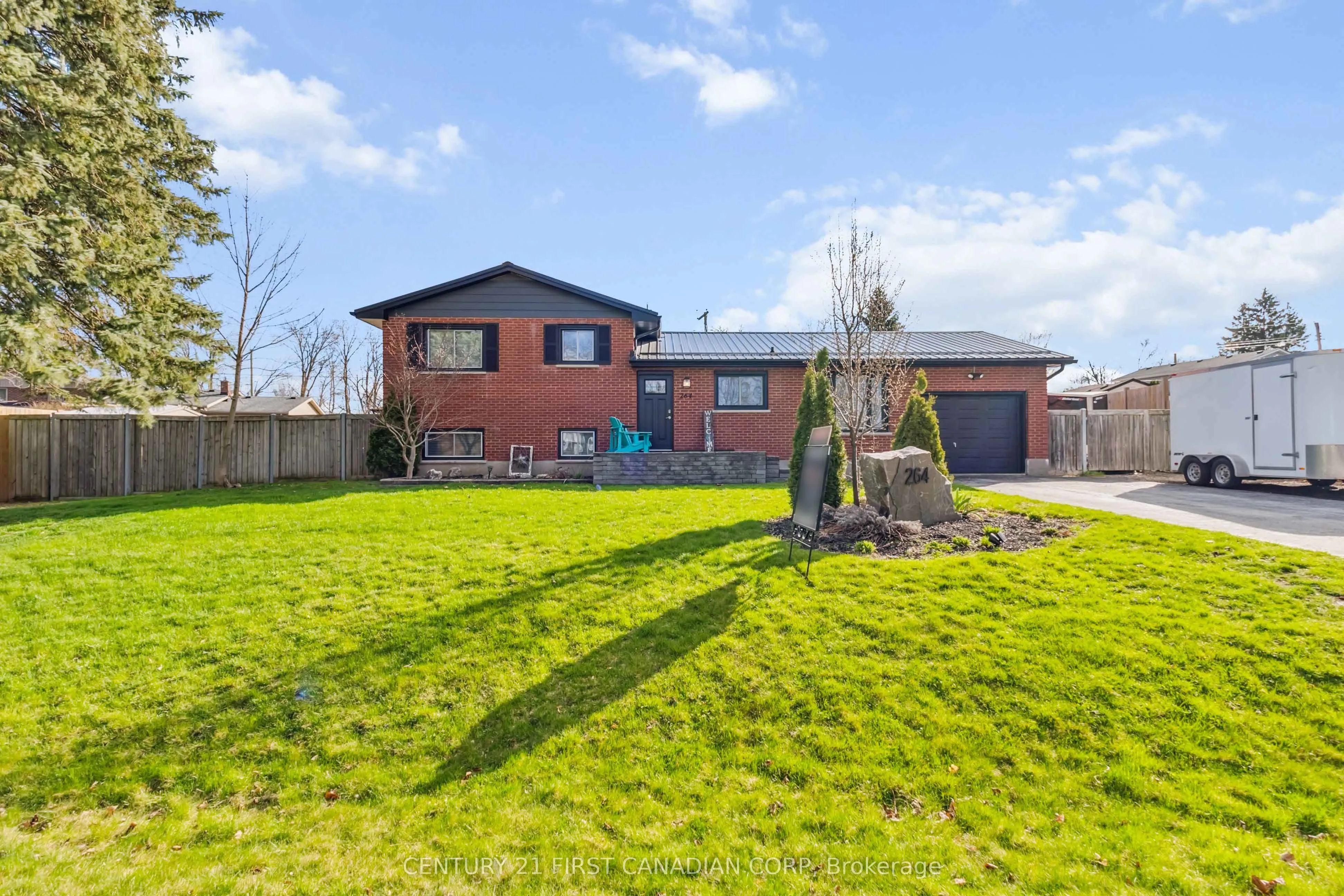 264 CHITTICK Crescent