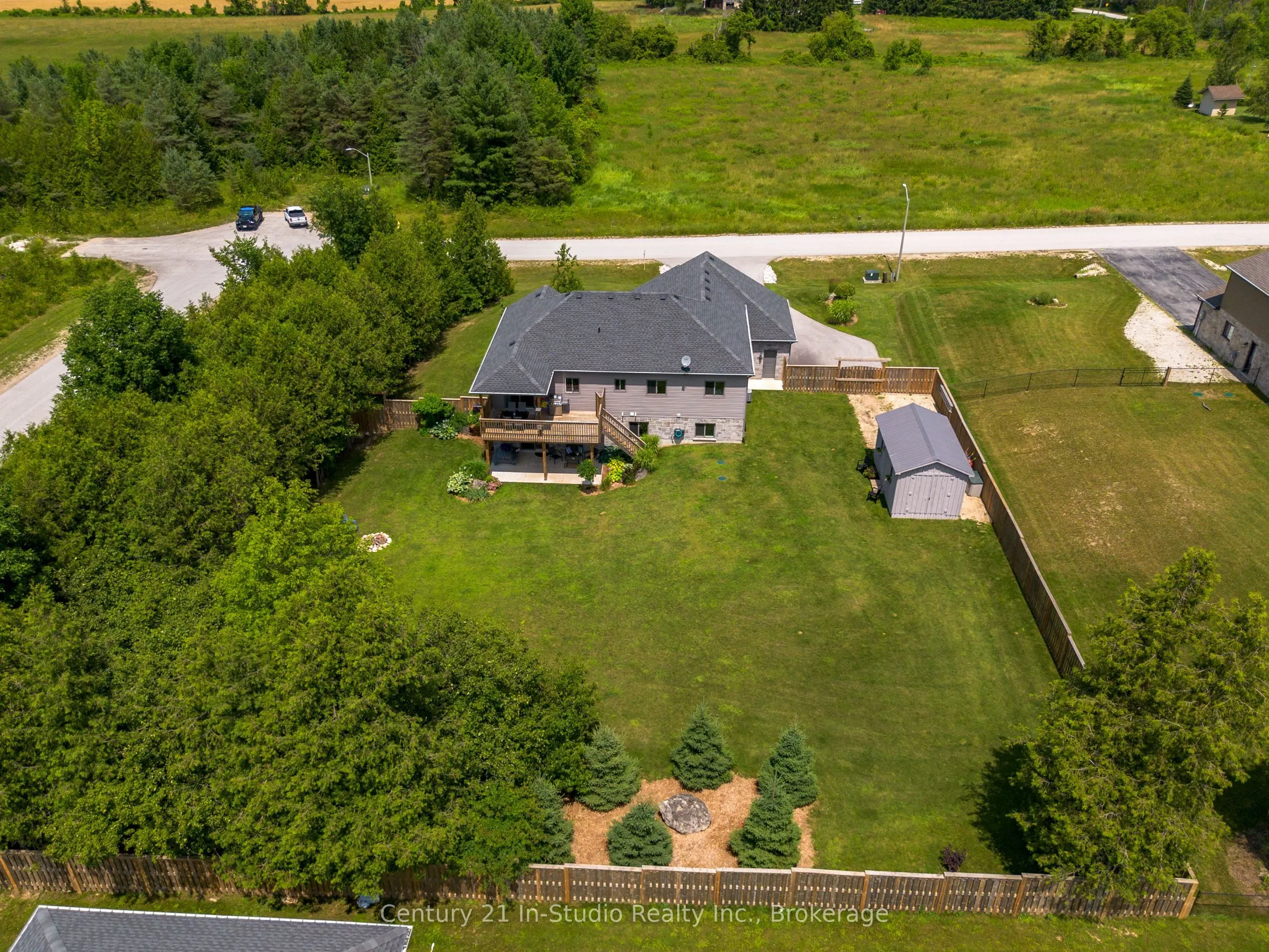 202 Meredith Way