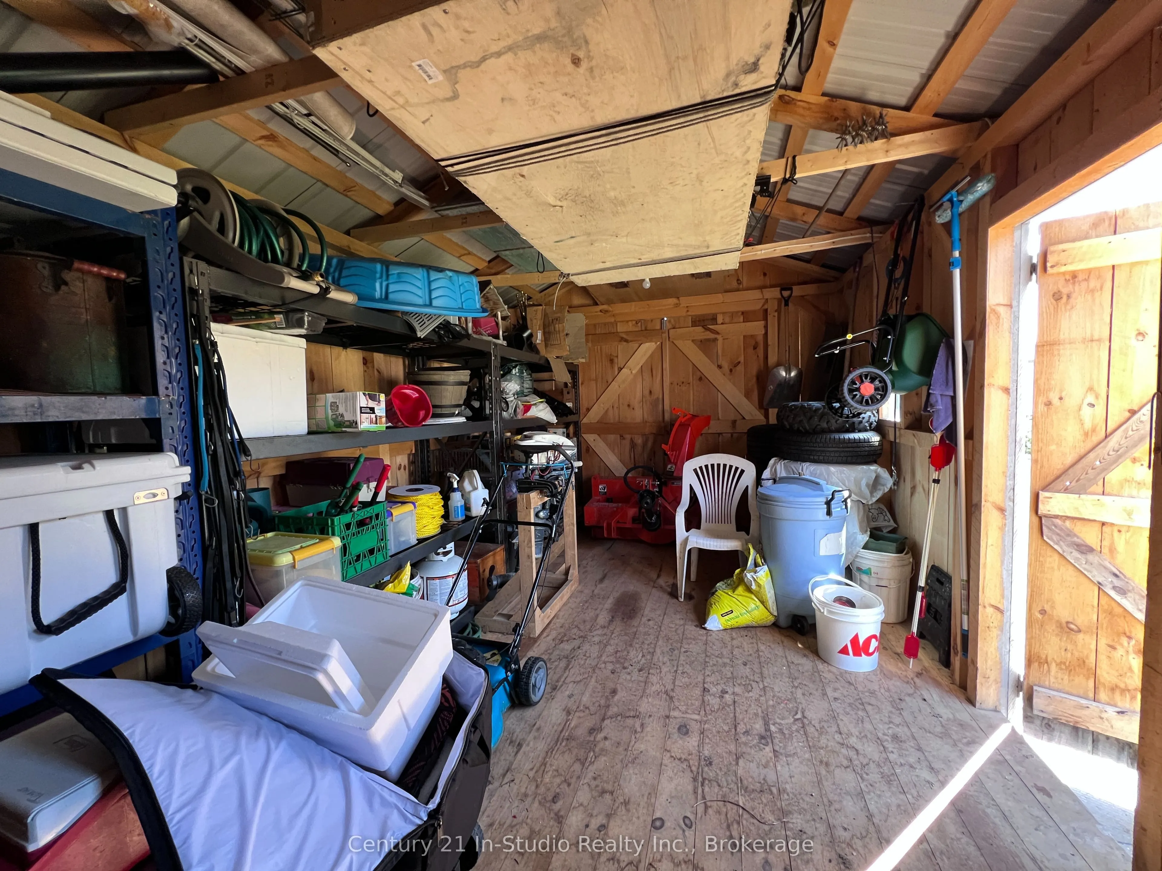 202 Meredith Way