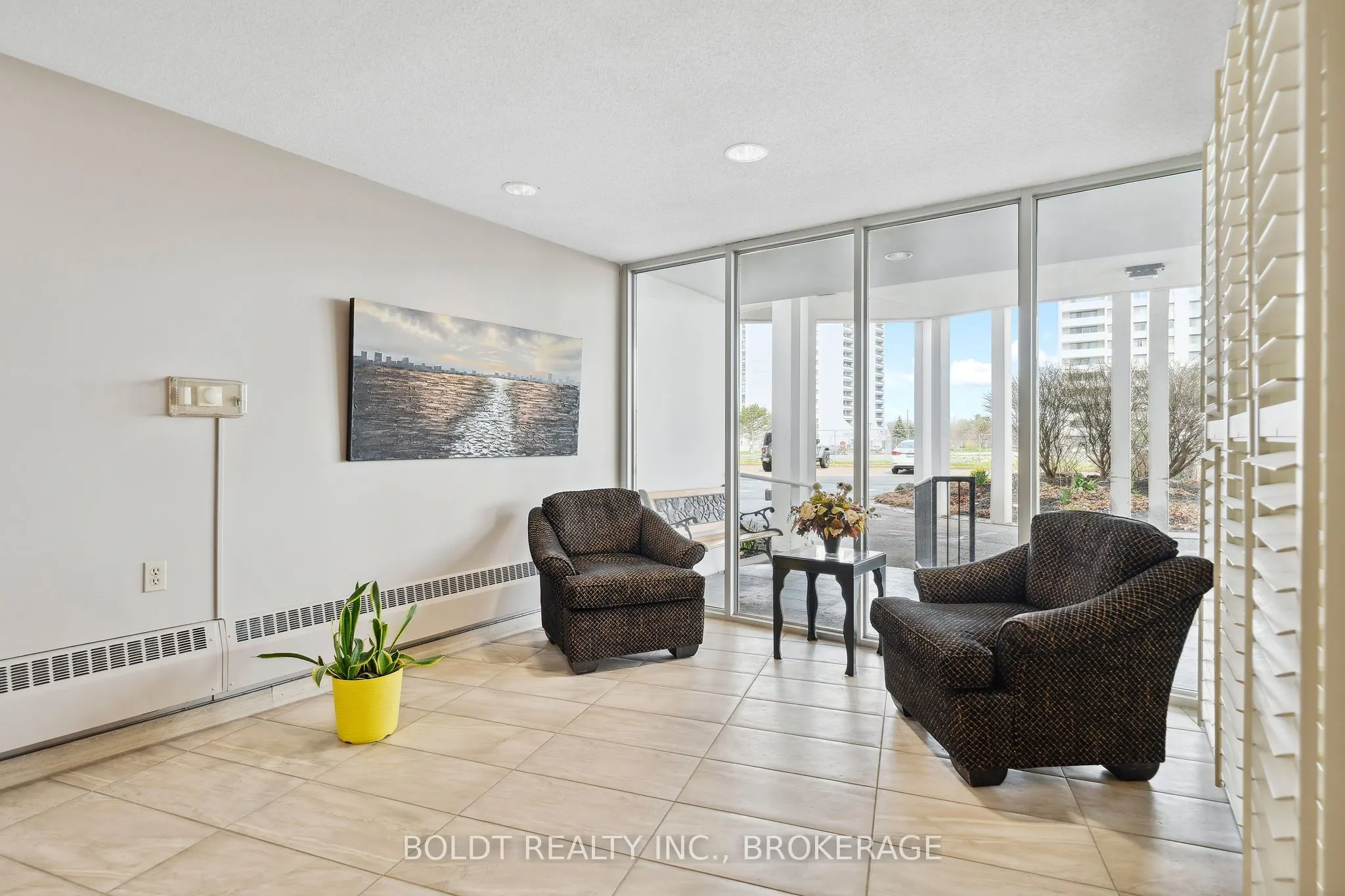 35 Towering Heights Boulevard #809