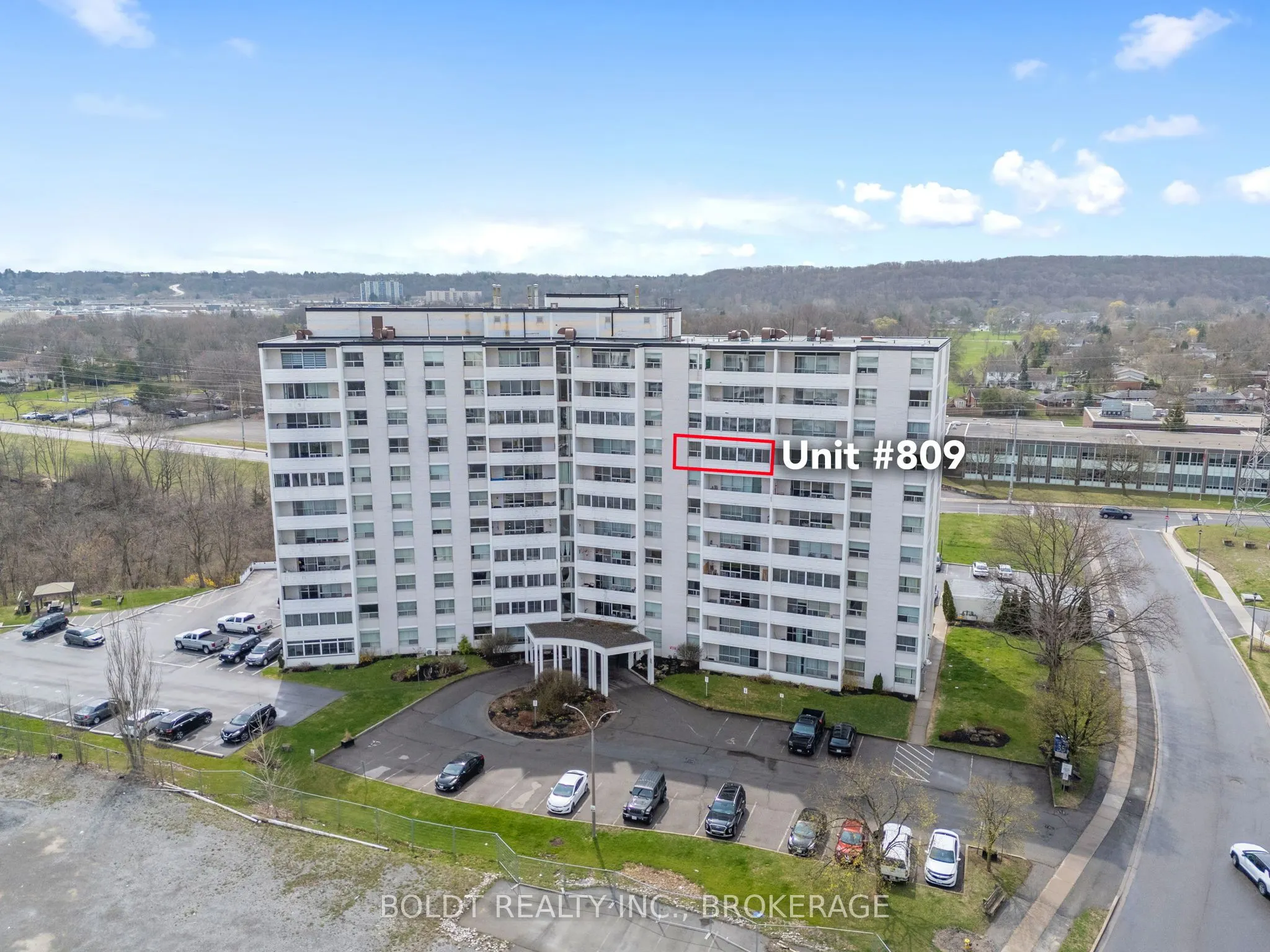 35 Towering Heights Boulevard #809