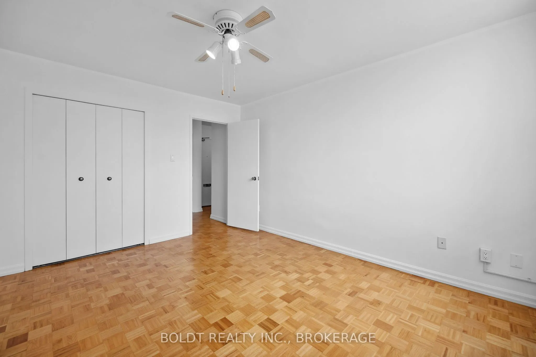 35 Towering Heights Boulevard #809