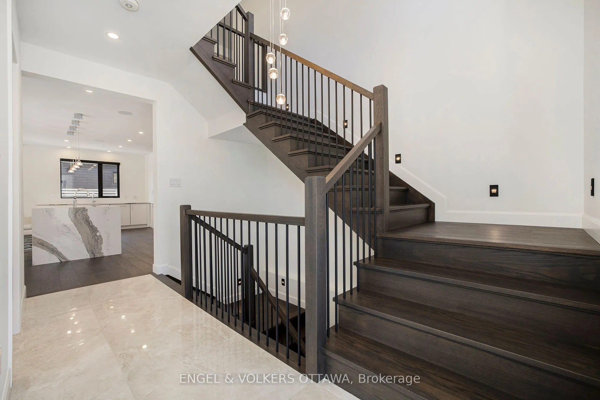 888 Melwood Avenue