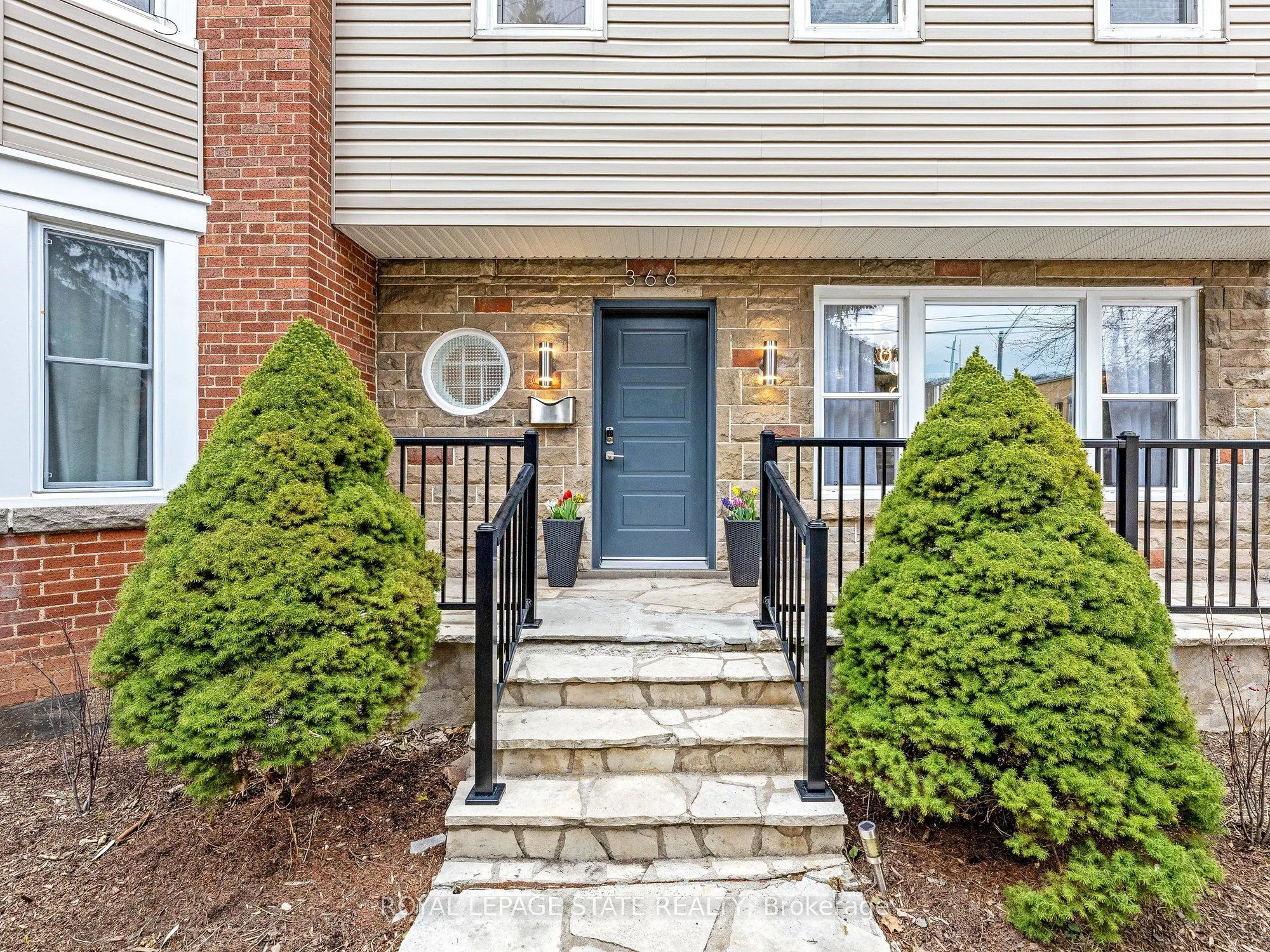 366 Aberdeen Avenue