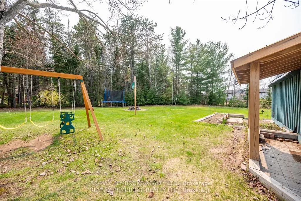 36 Labine Crescent