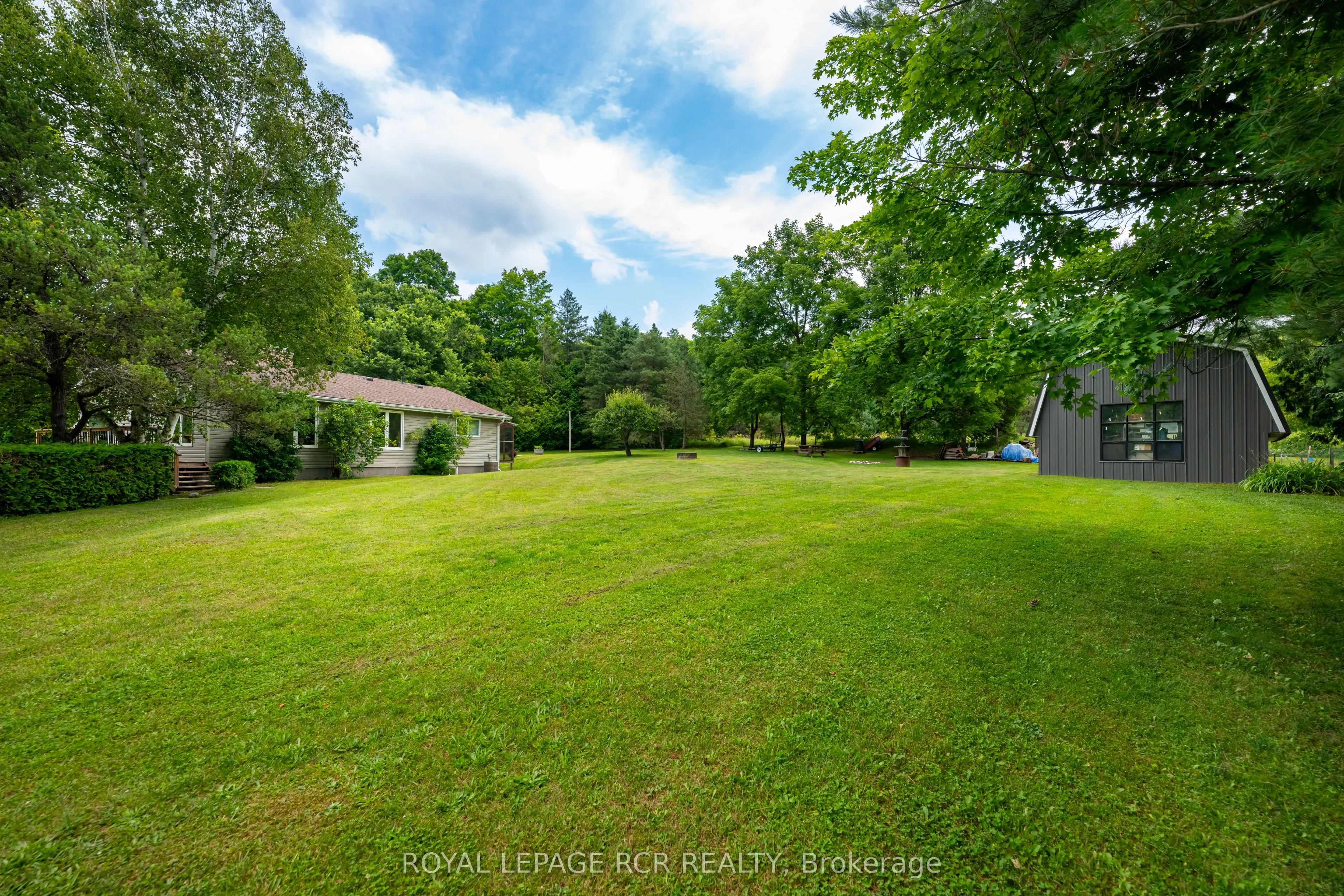 308118 Hockley Road