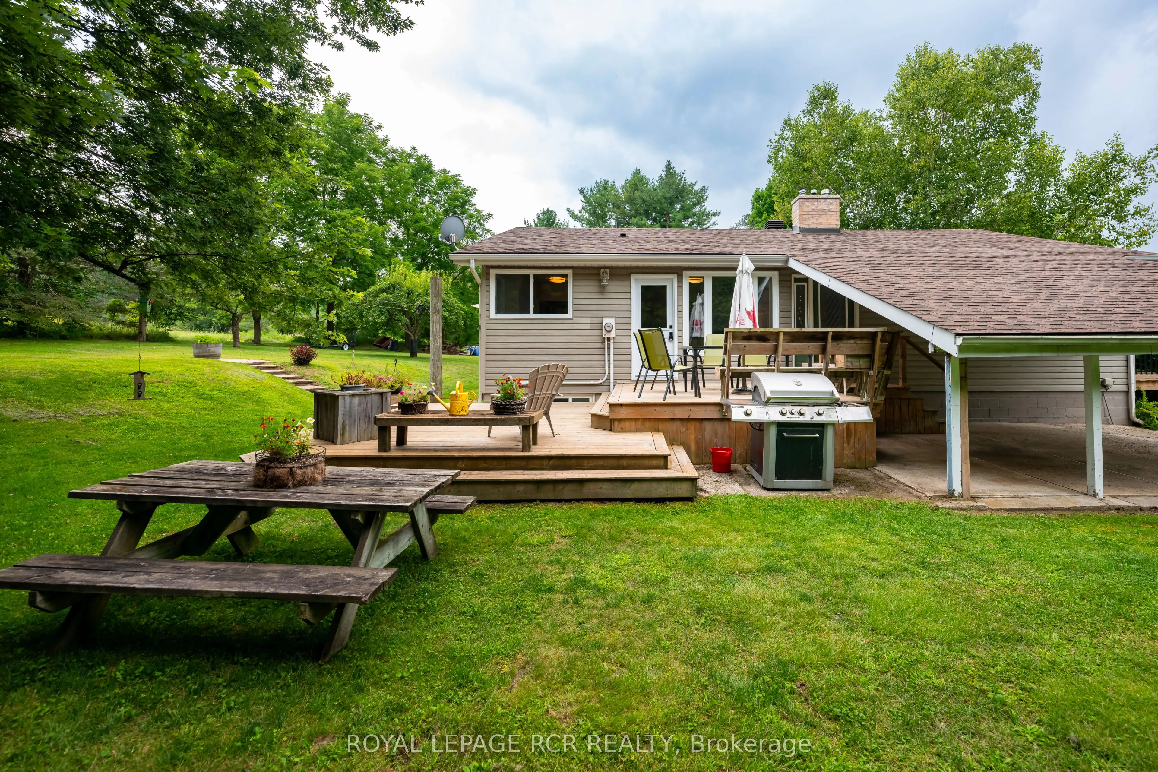 308118 Hockley Road