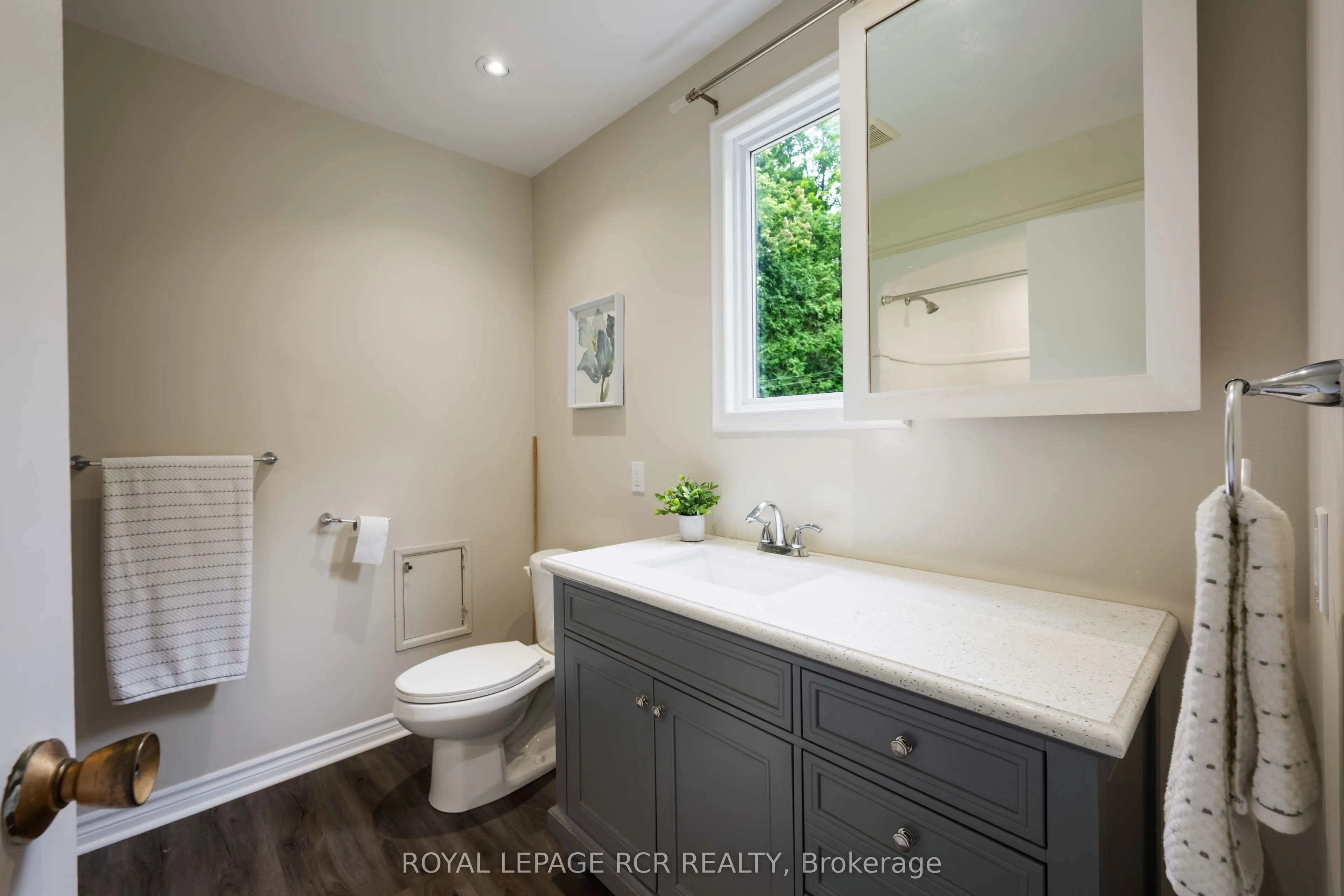 308118 Hockley Road