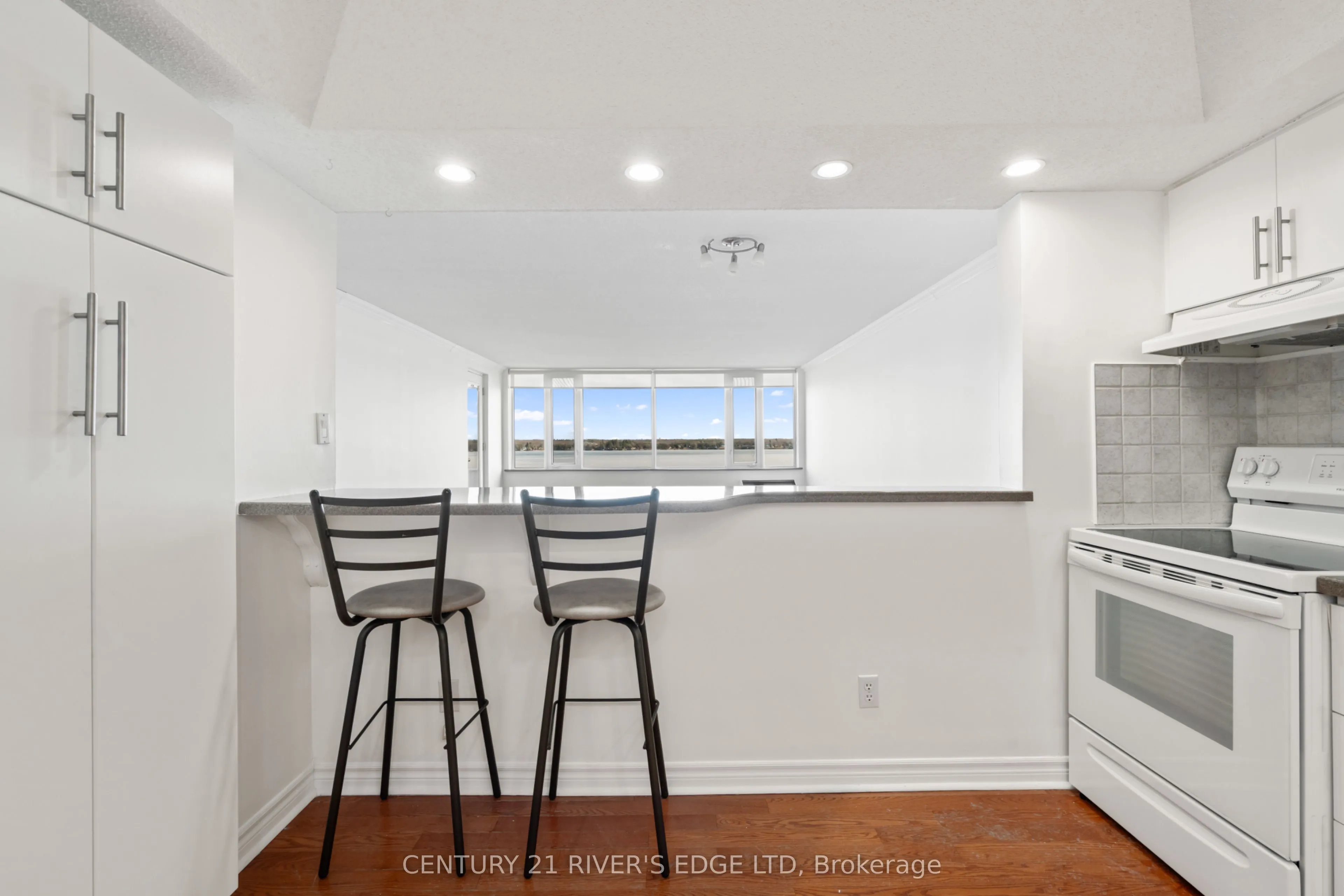55 Water Street E, #601