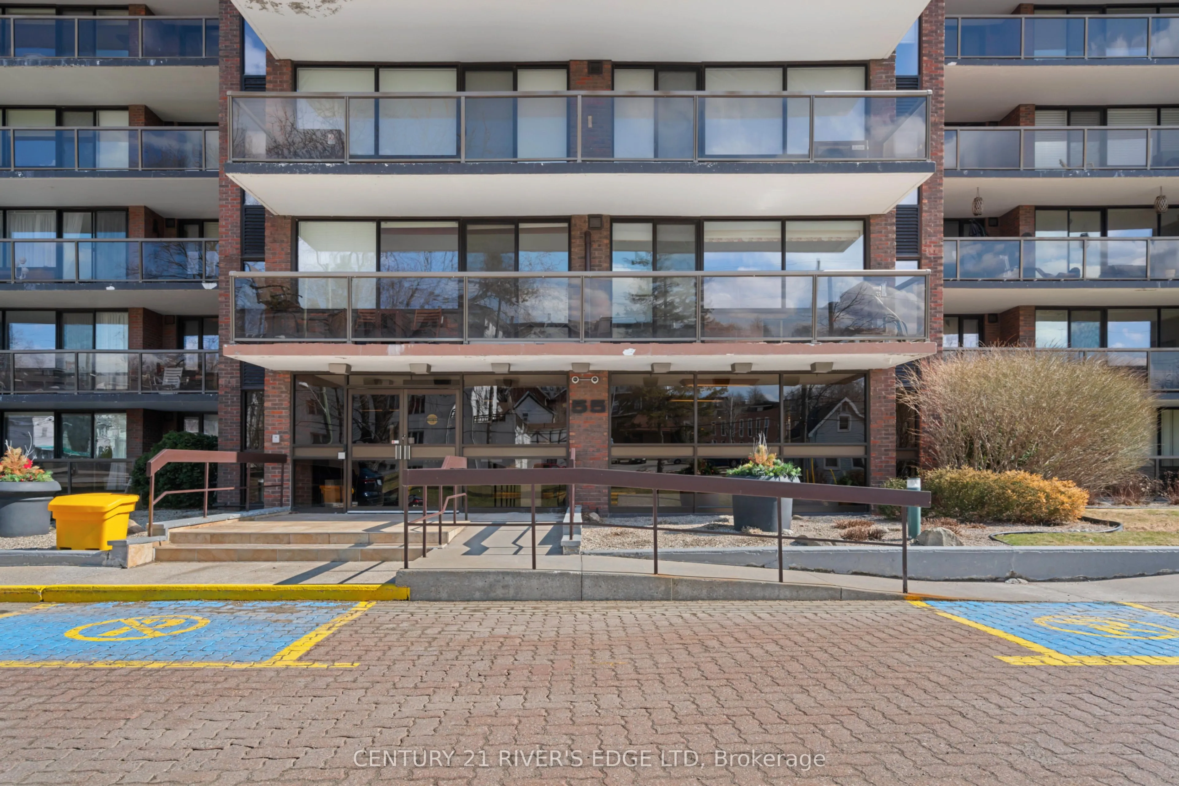 55 Water Street E, #601