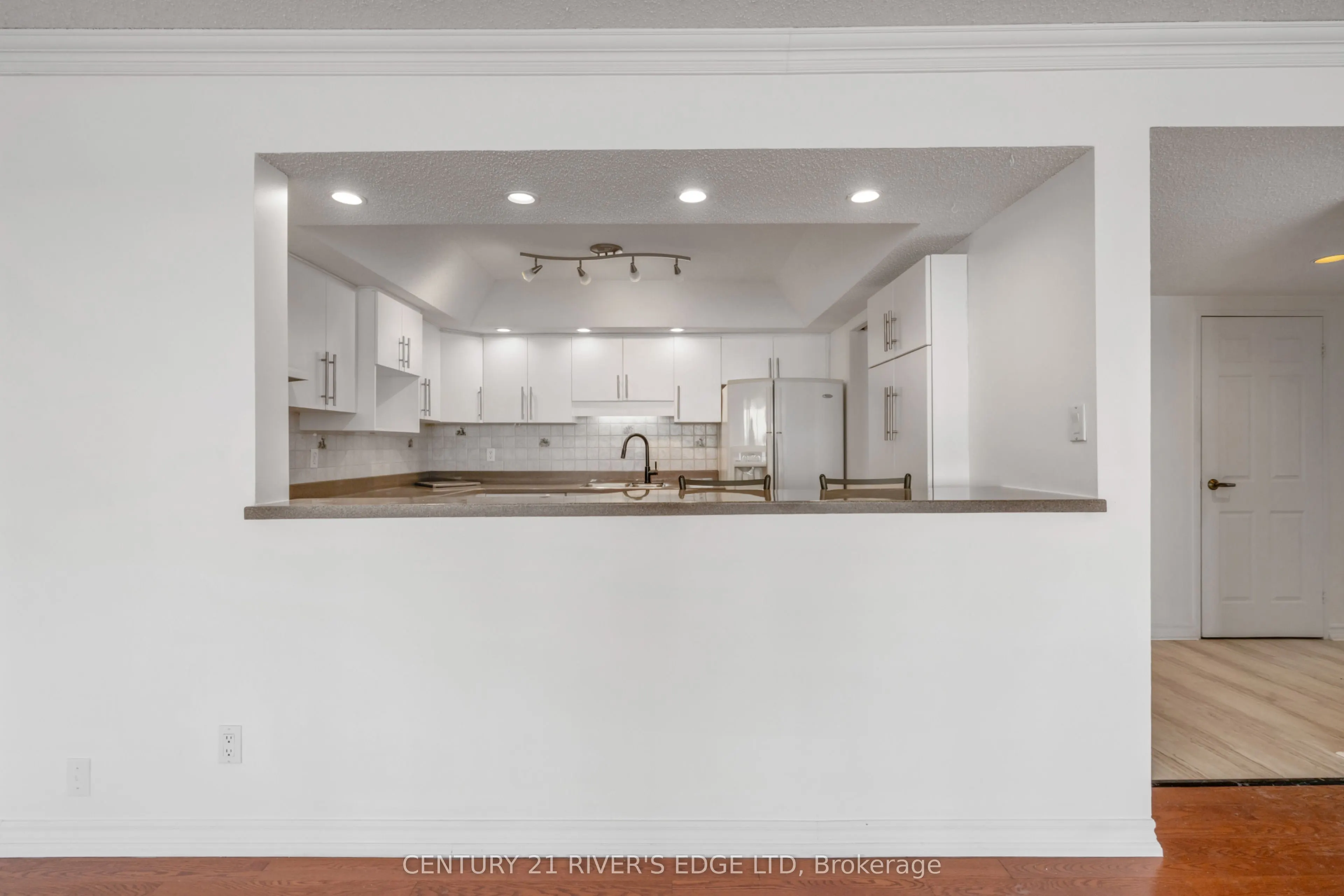 55 Water Street E, #601