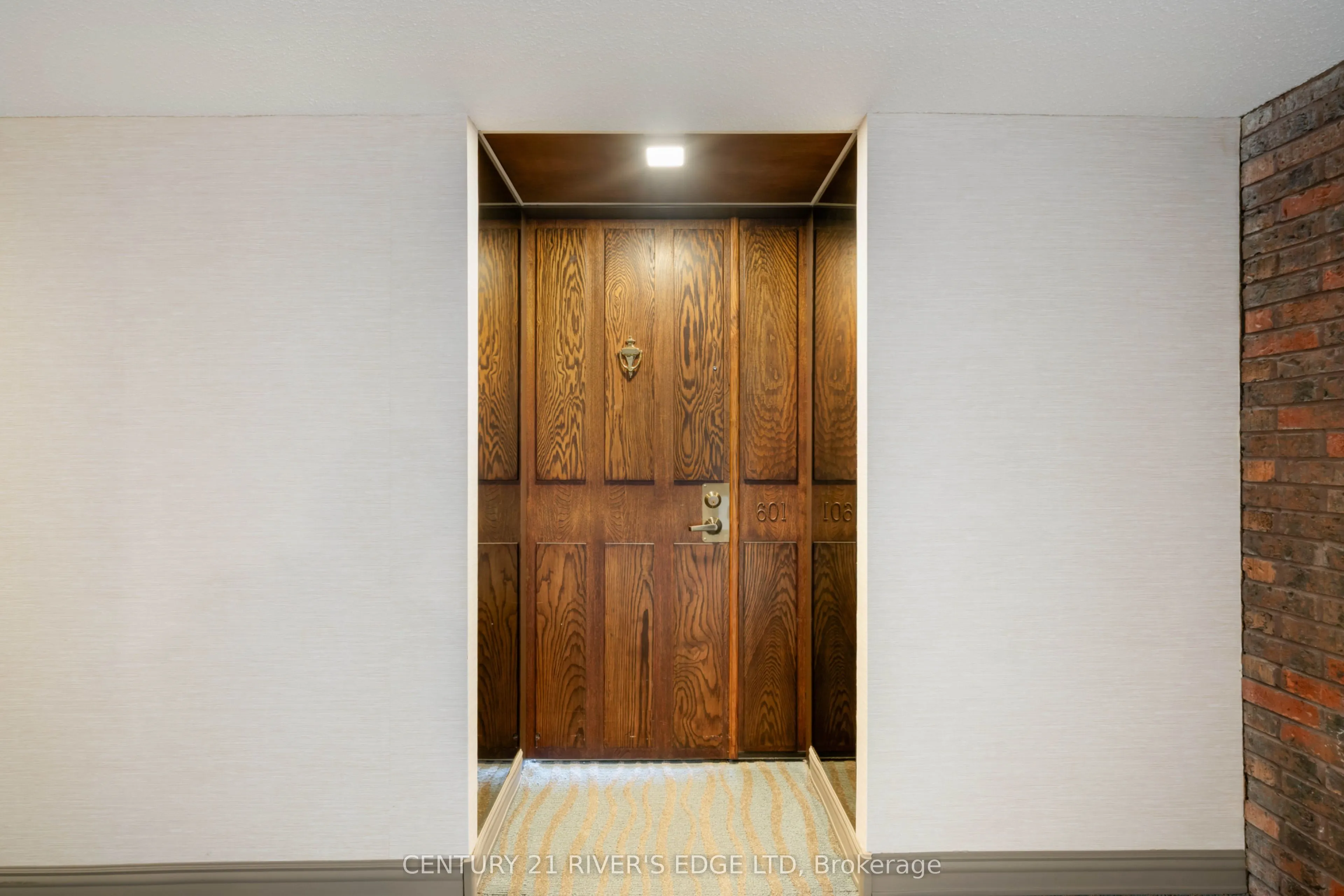 55 Water Street E, #601