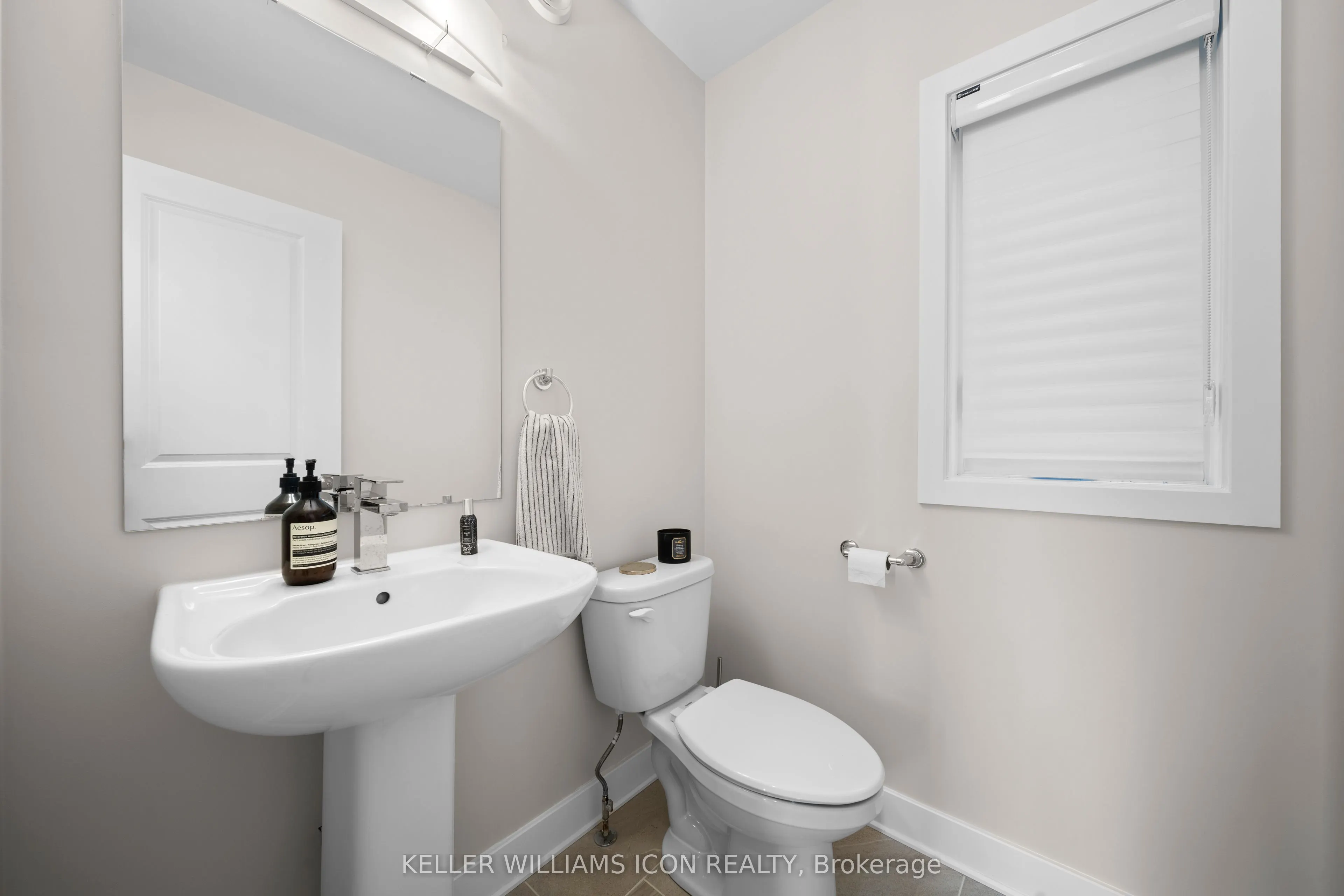 314 WHITHAM Crescent