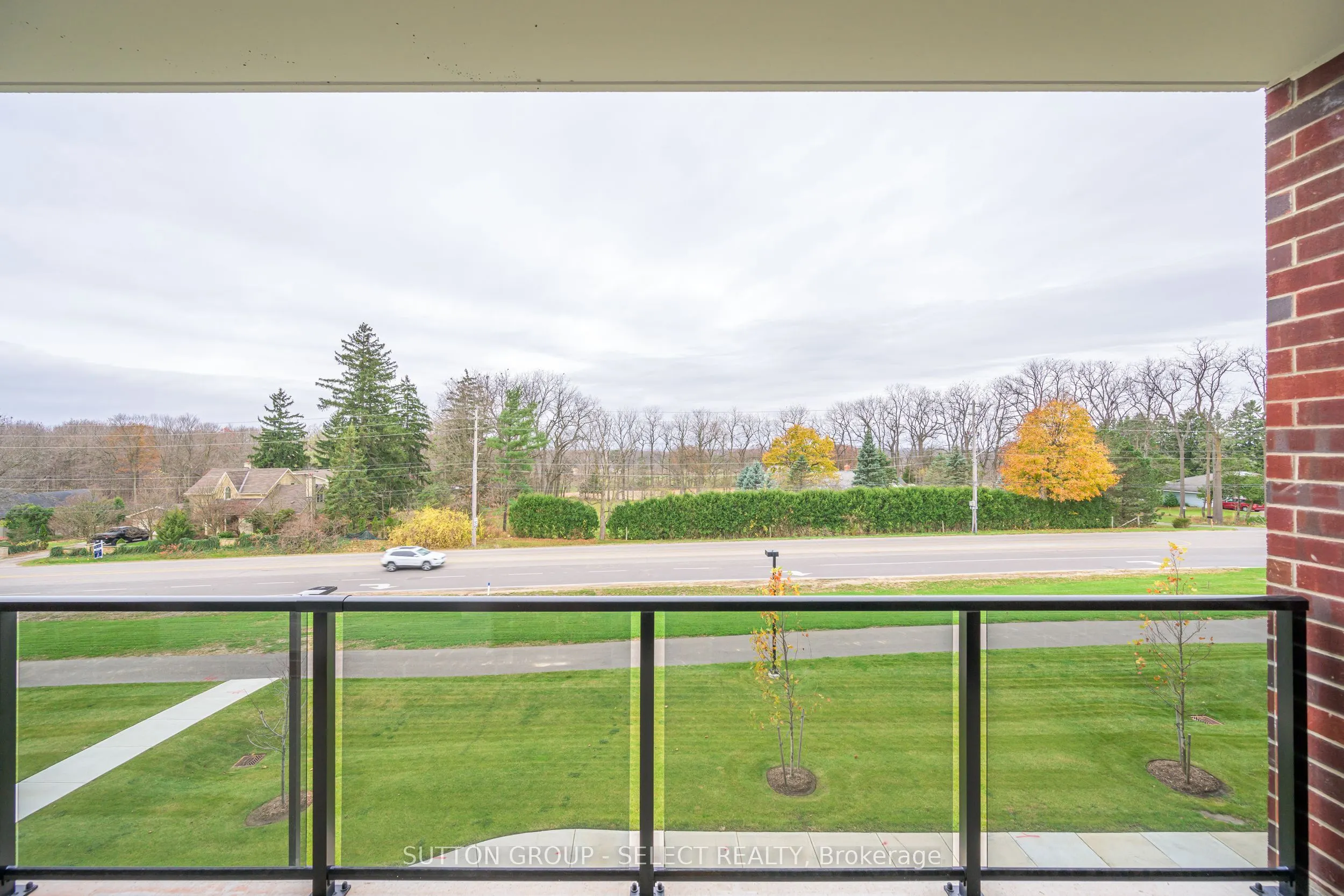1975 Fountain Grass Drive, #207
