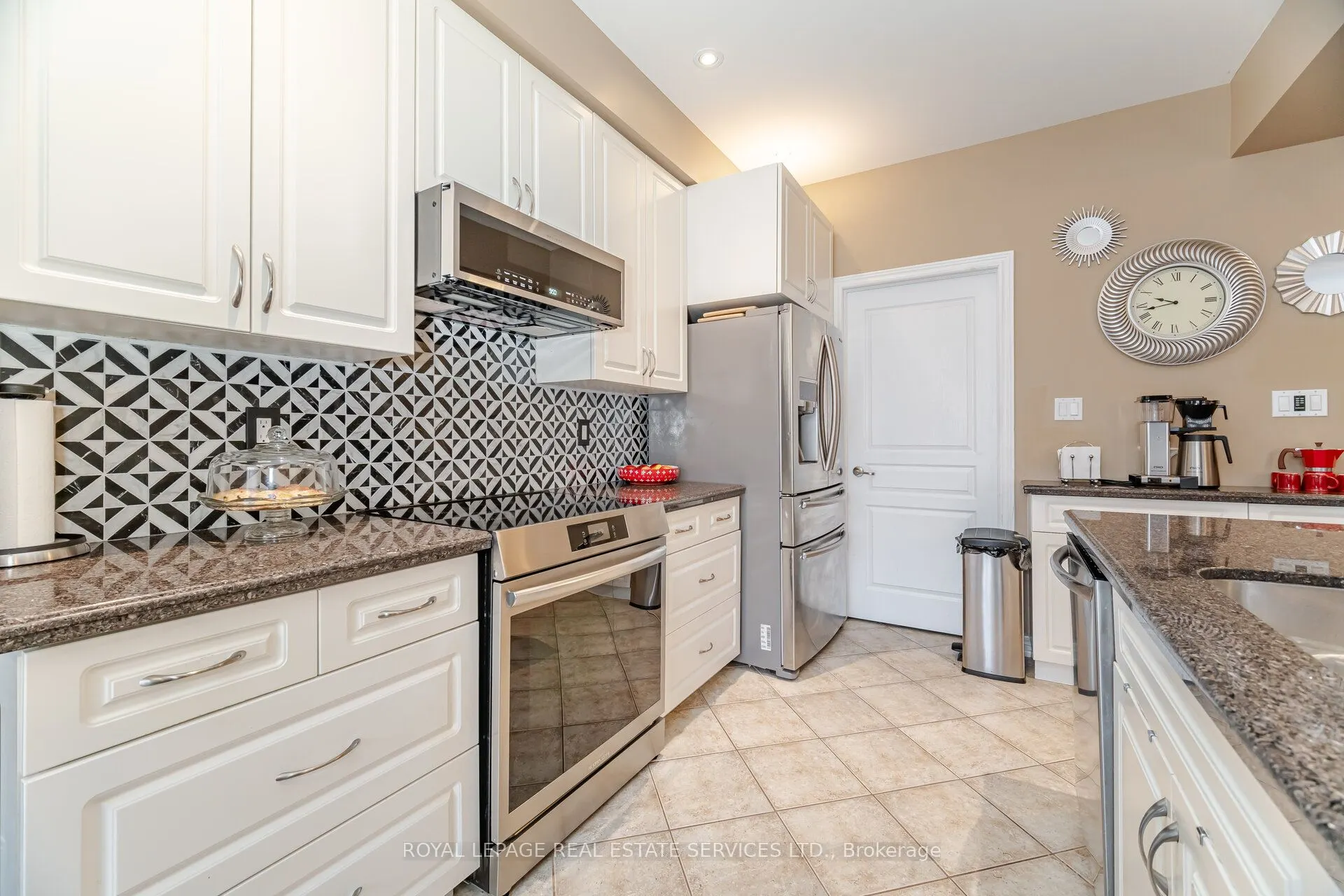 54 Oakhaven Place, #39