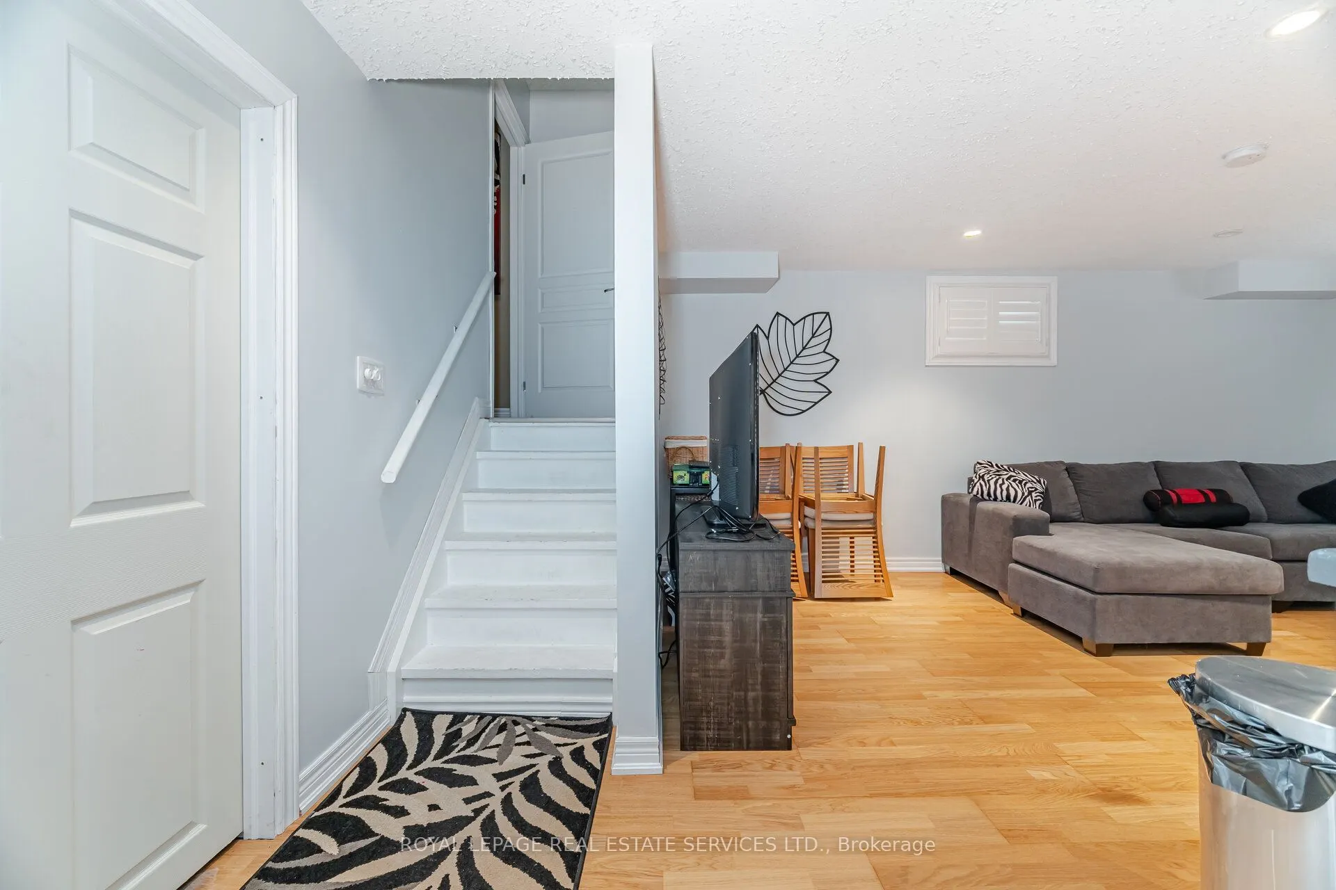 54 Oakhaven Place, #39