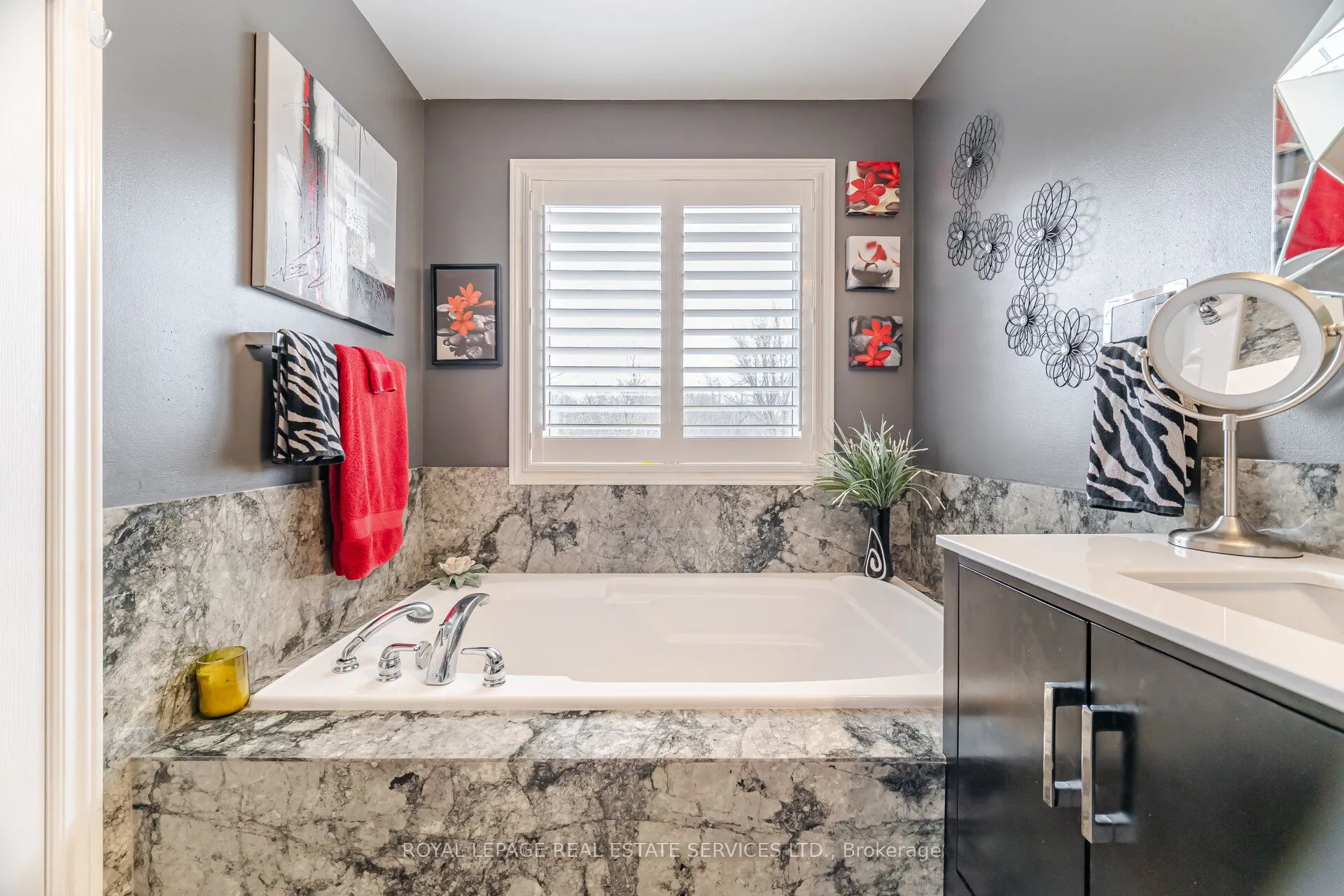54 Oakhaven Place, #39