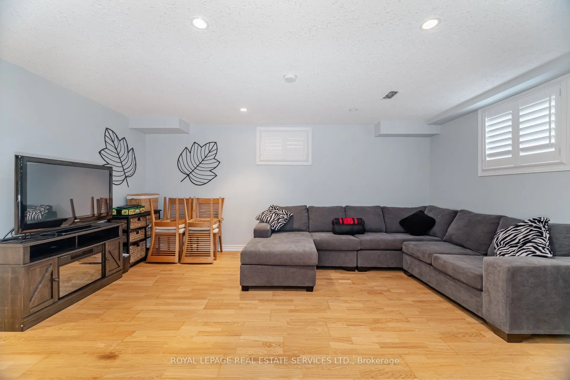54 Oakhaven Place, #39