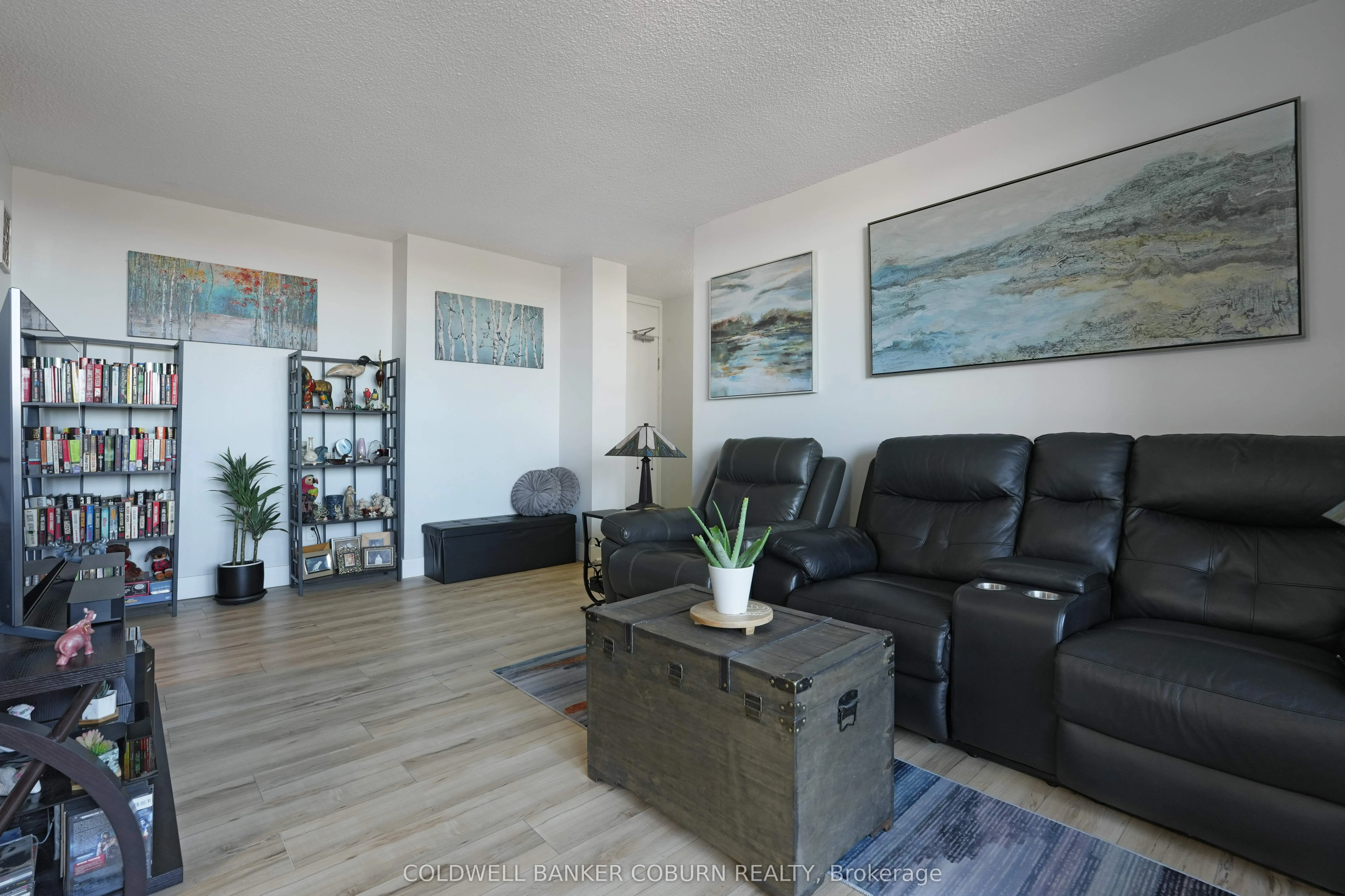 2020 Jasmine Crescent, #614