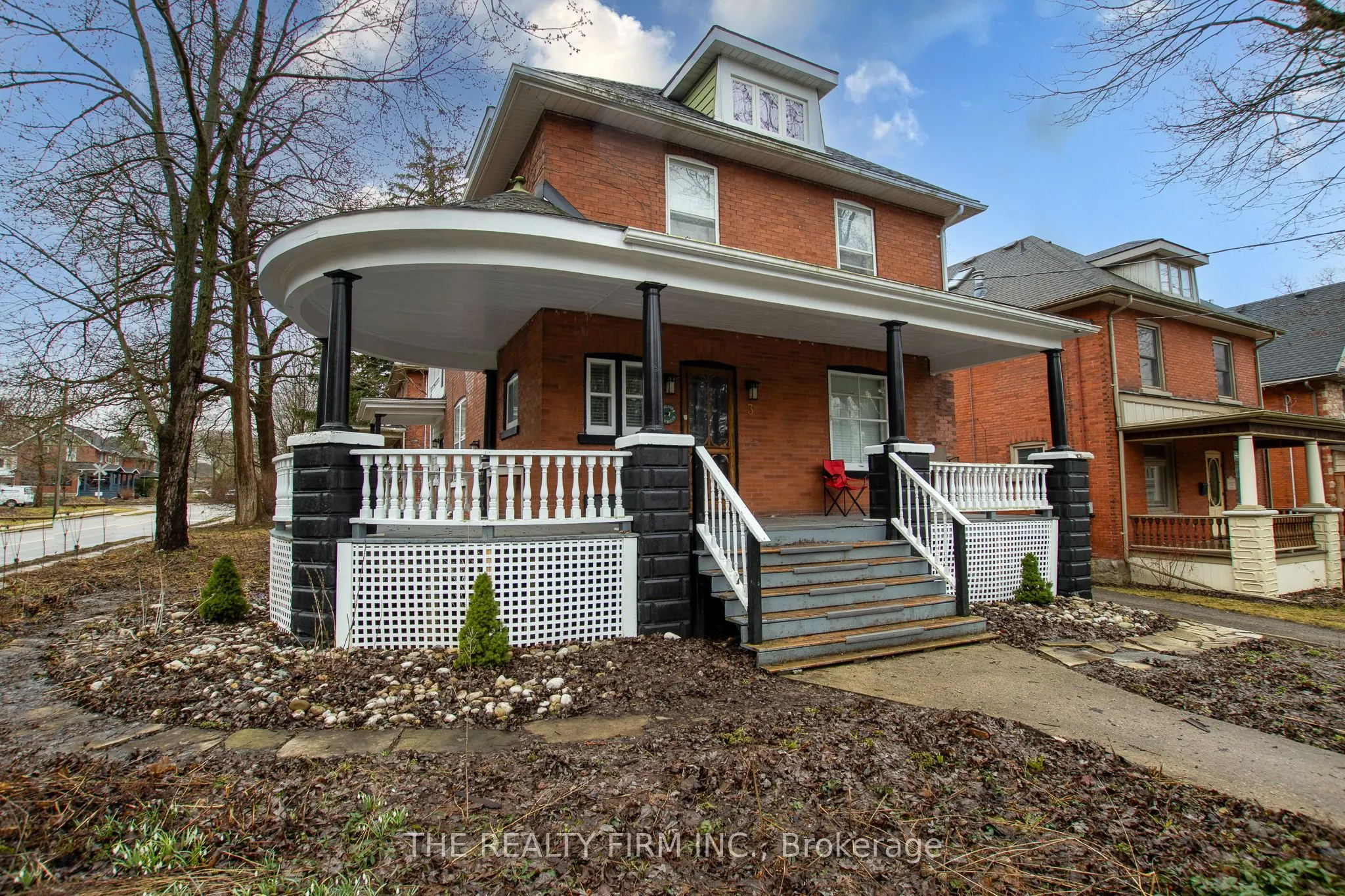 3 Daly Avenue