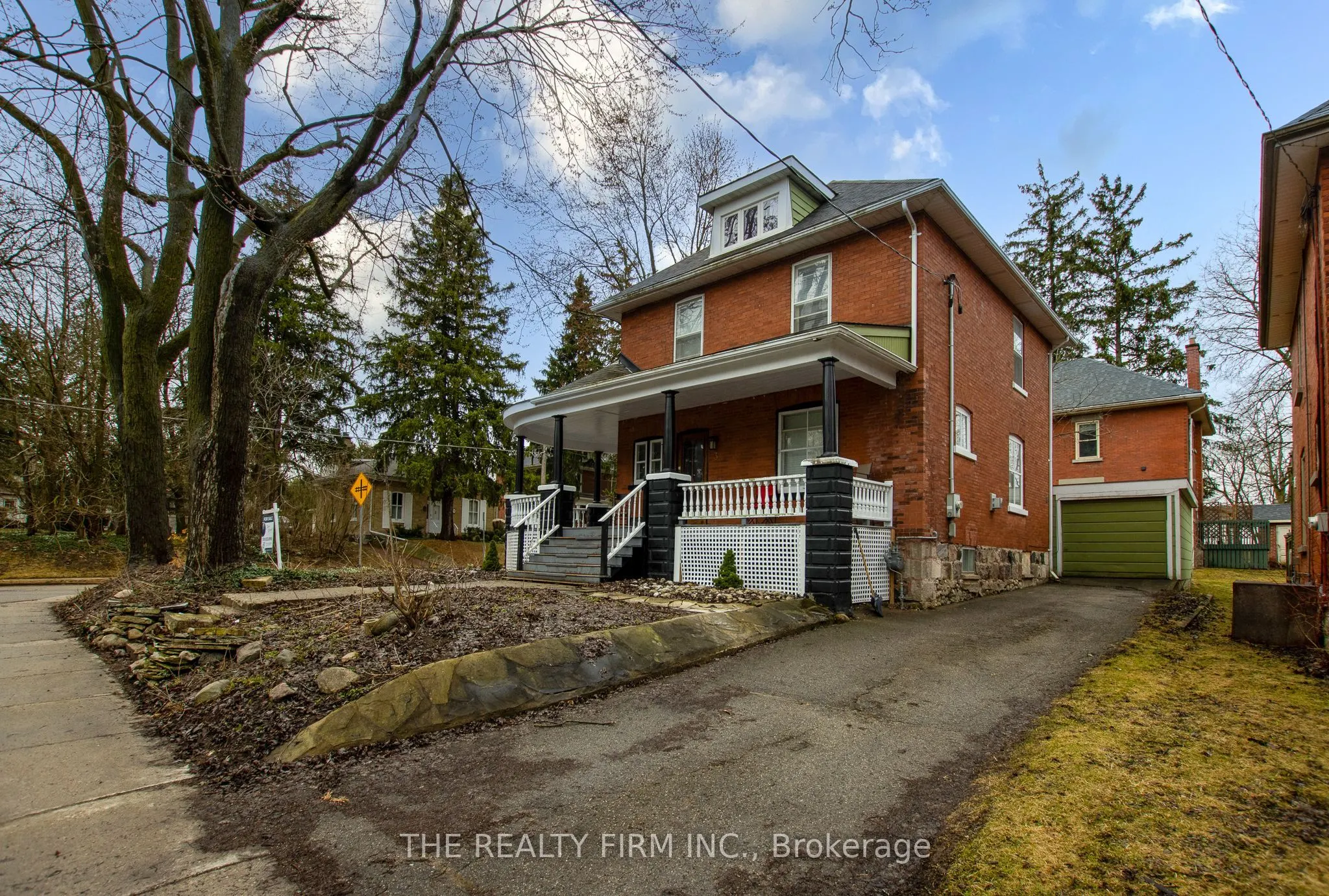 3 Daly Avenue