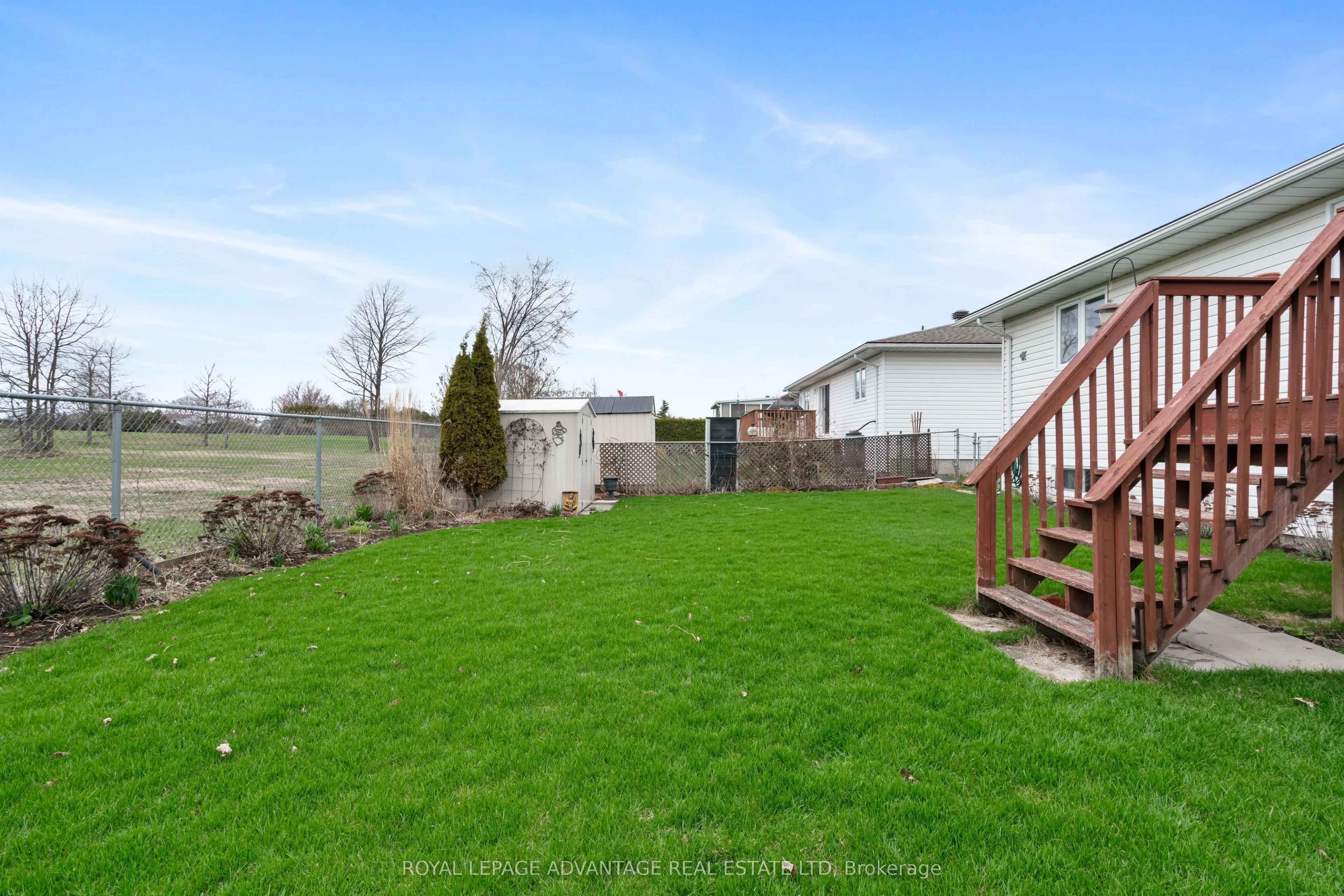 264 Glenwood Crescent