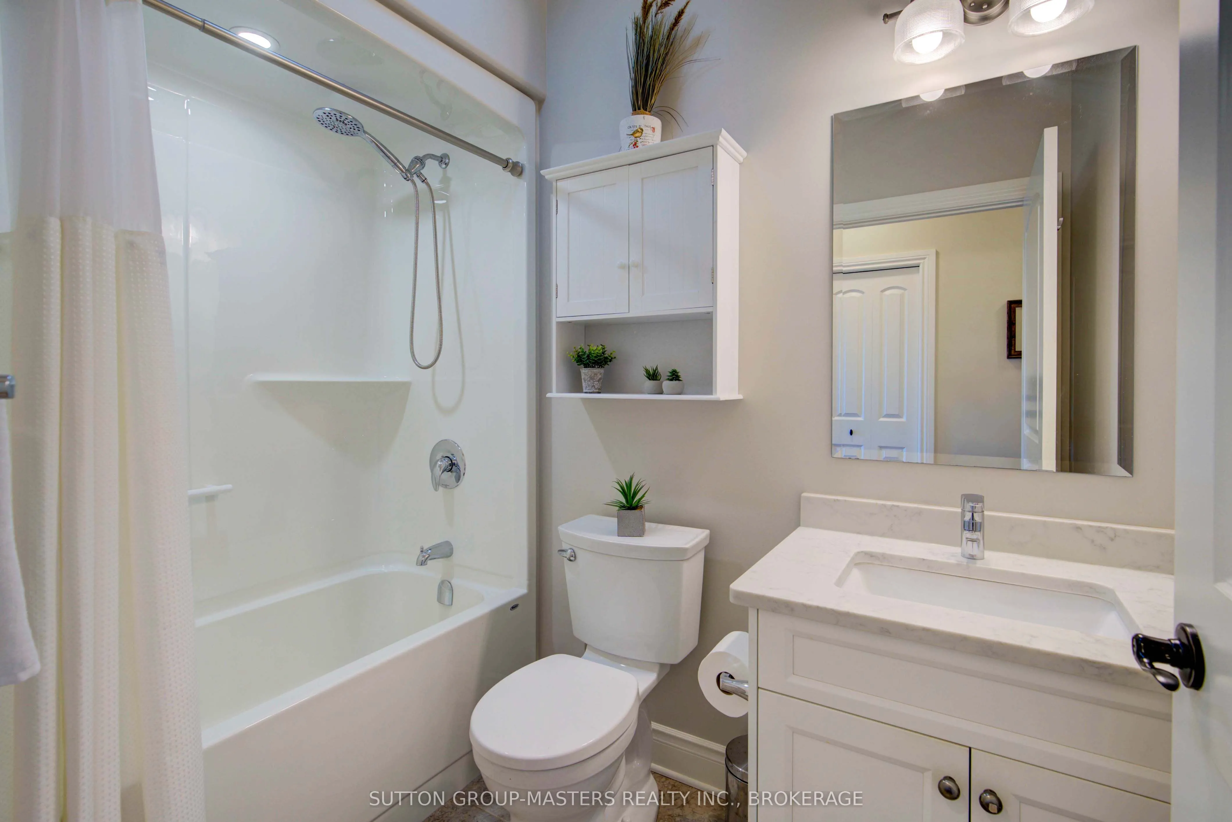 452 Bayshore Road