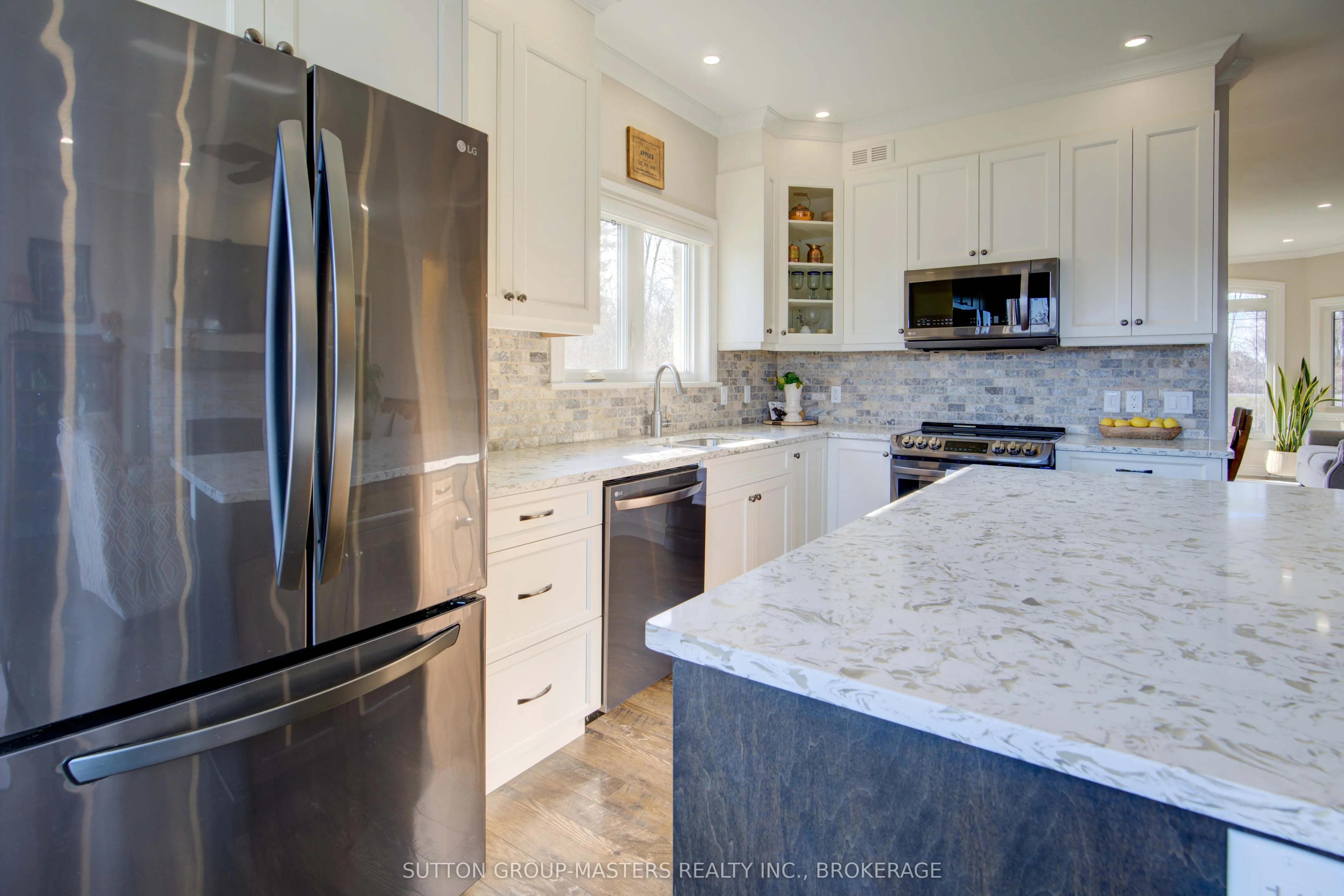 452 Bayshore Road