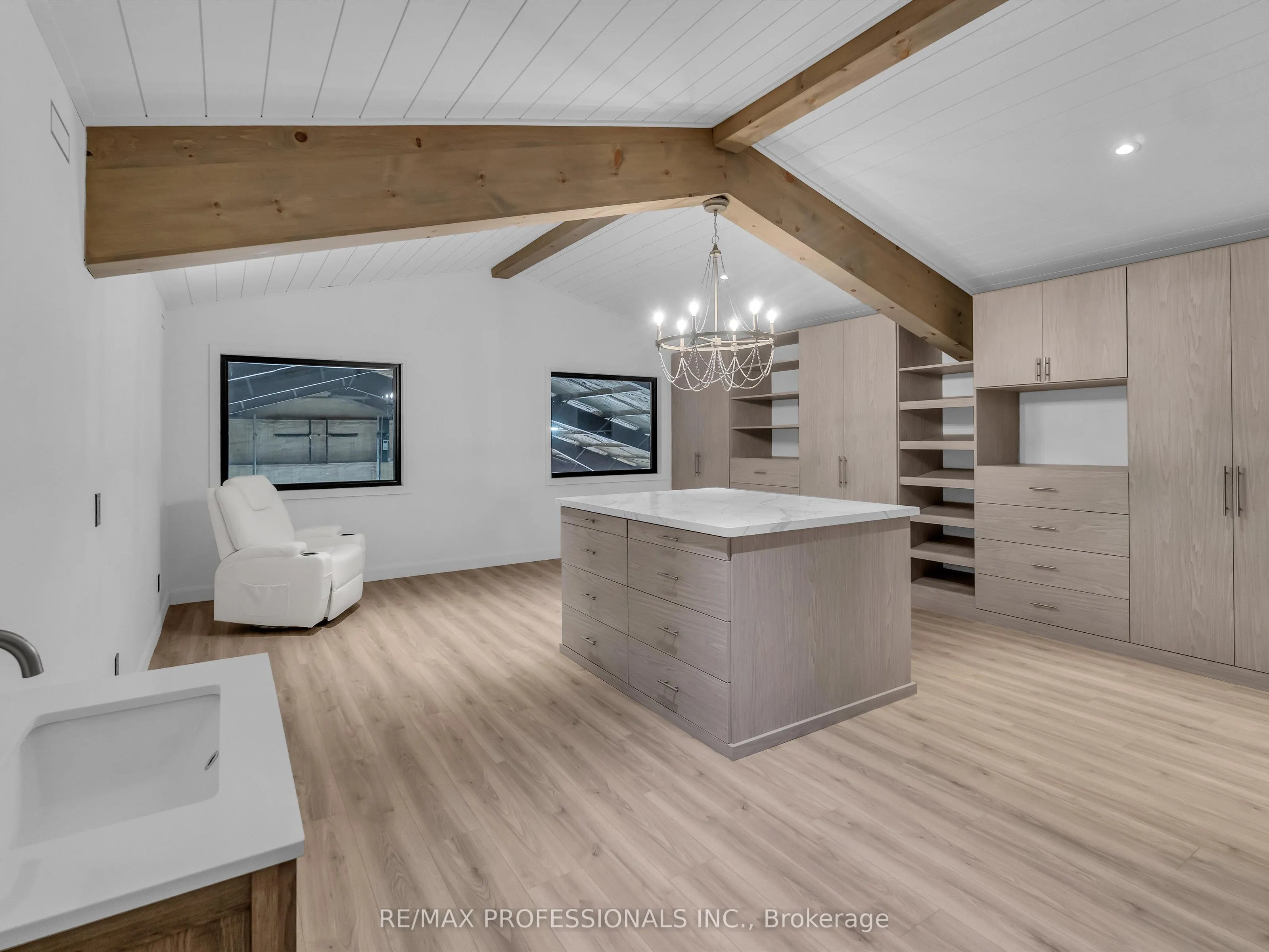 2320 Highway 117