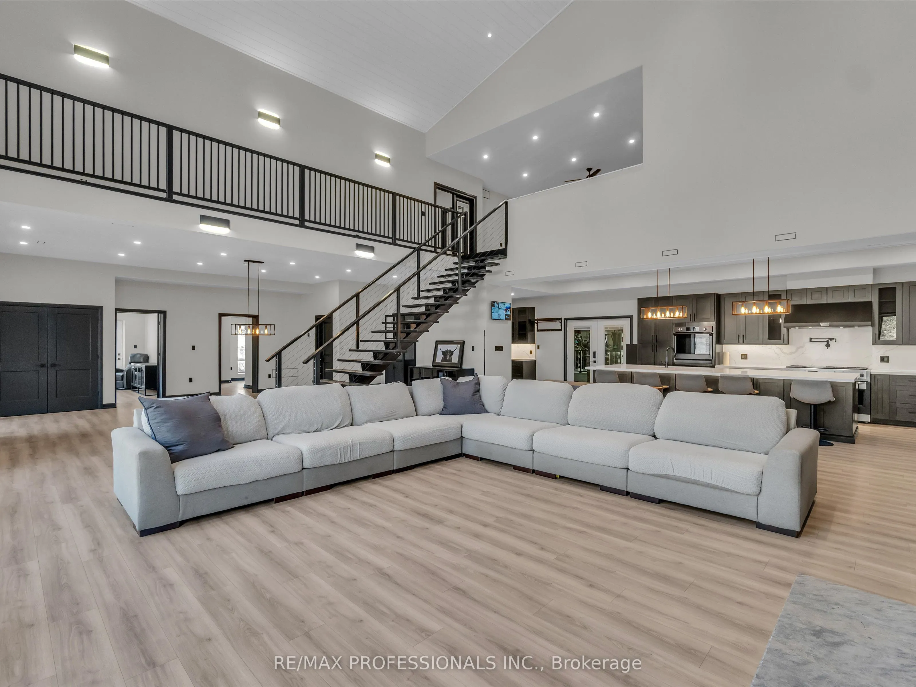 2320 Highway 117