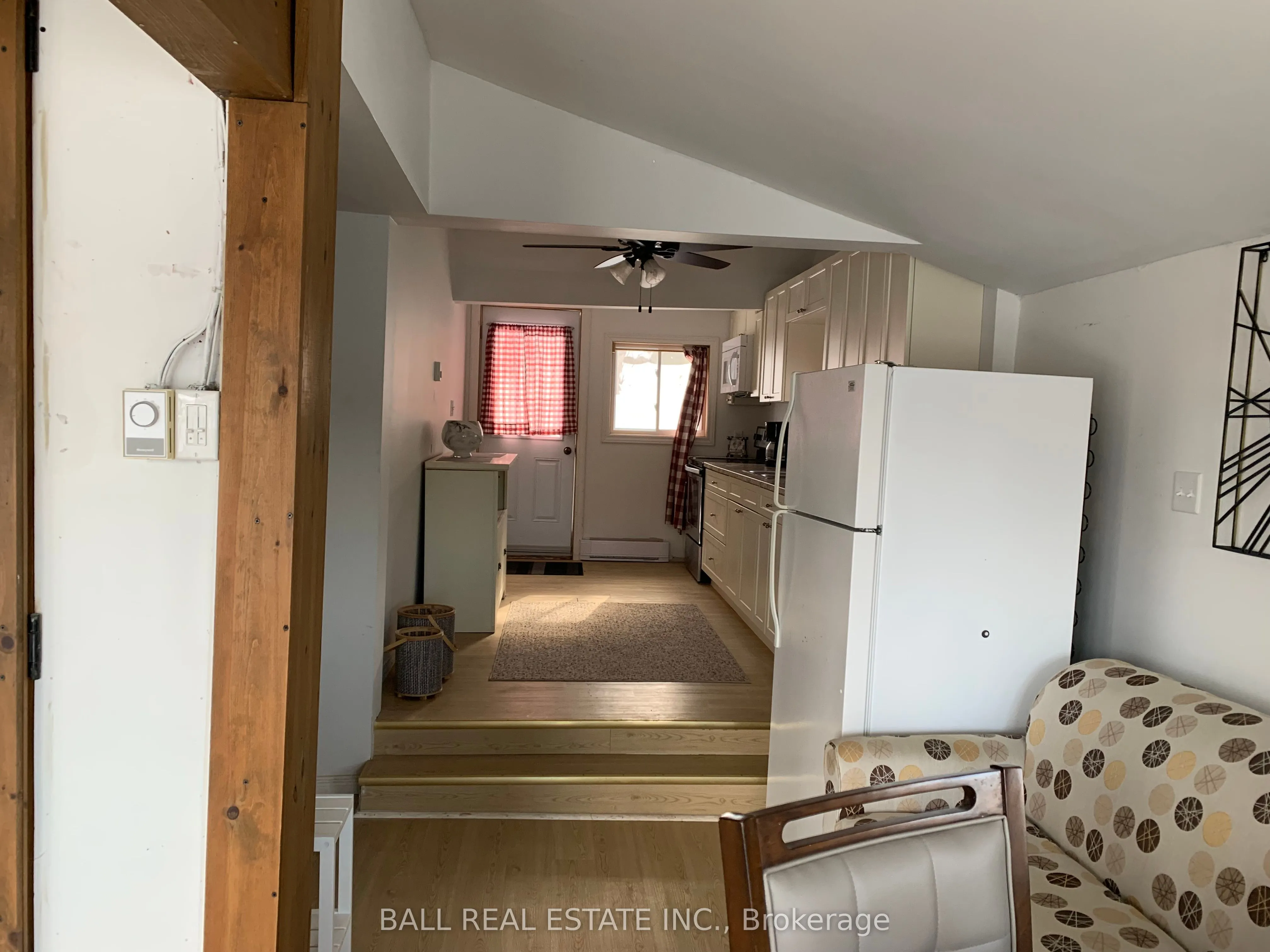 62 Centennial Lane E