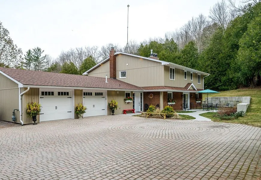 208 SKI HILL Road