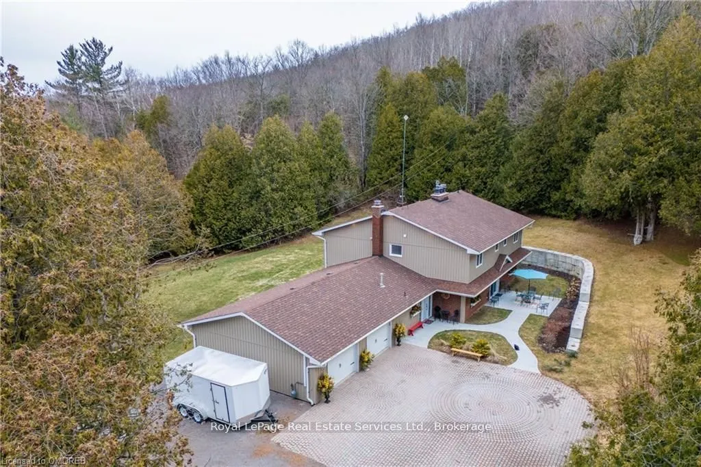 208 SKI HILL Road