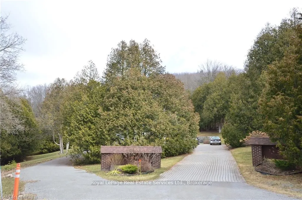 208 SKI HILL Road