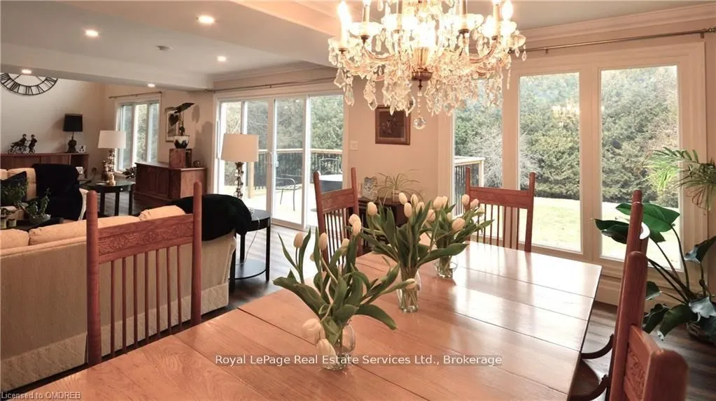 208 SKI HILL Road