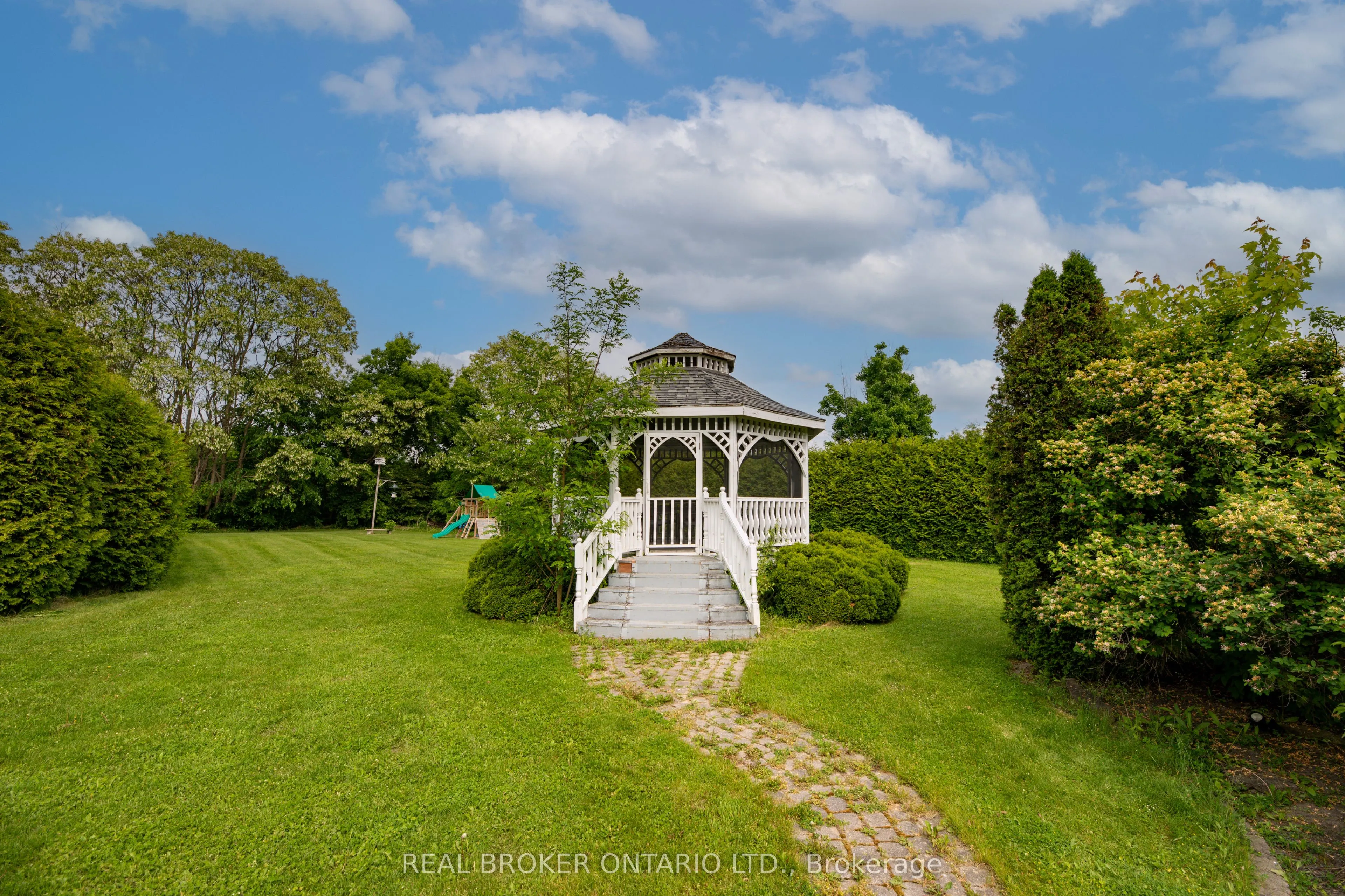 2410 Concession Road