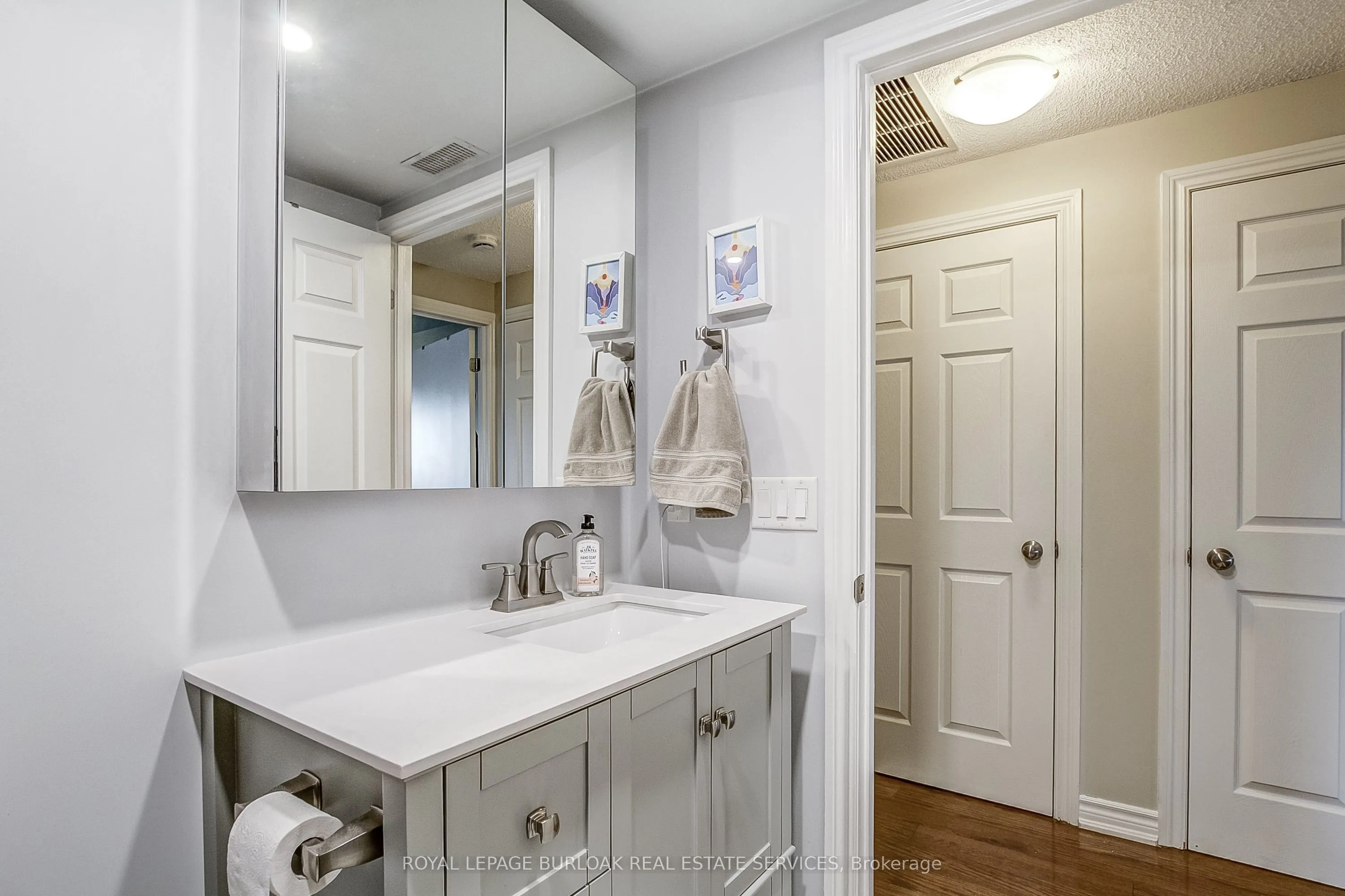 47 Caroline Street N, #404