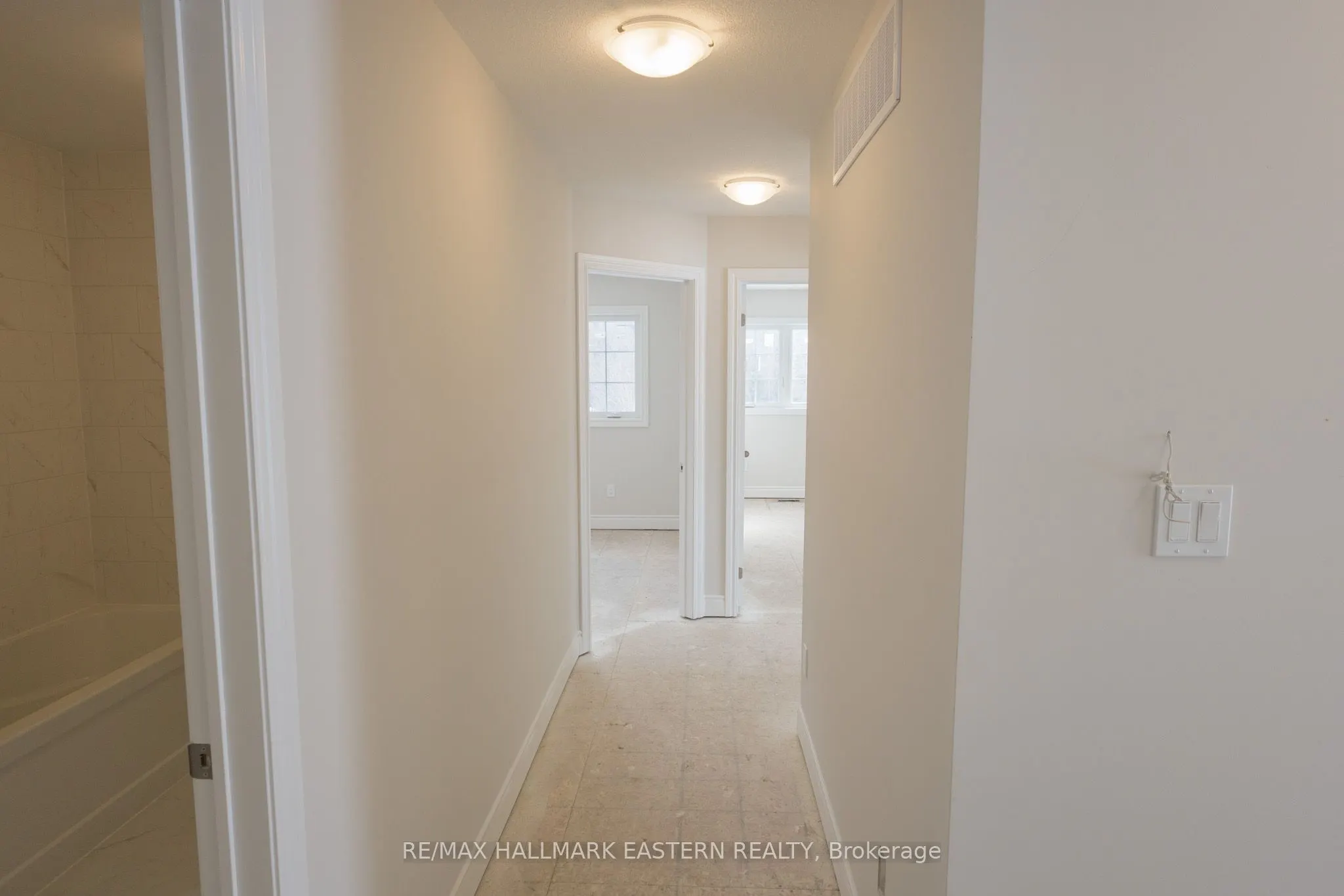 35 COLDBROOK Drive