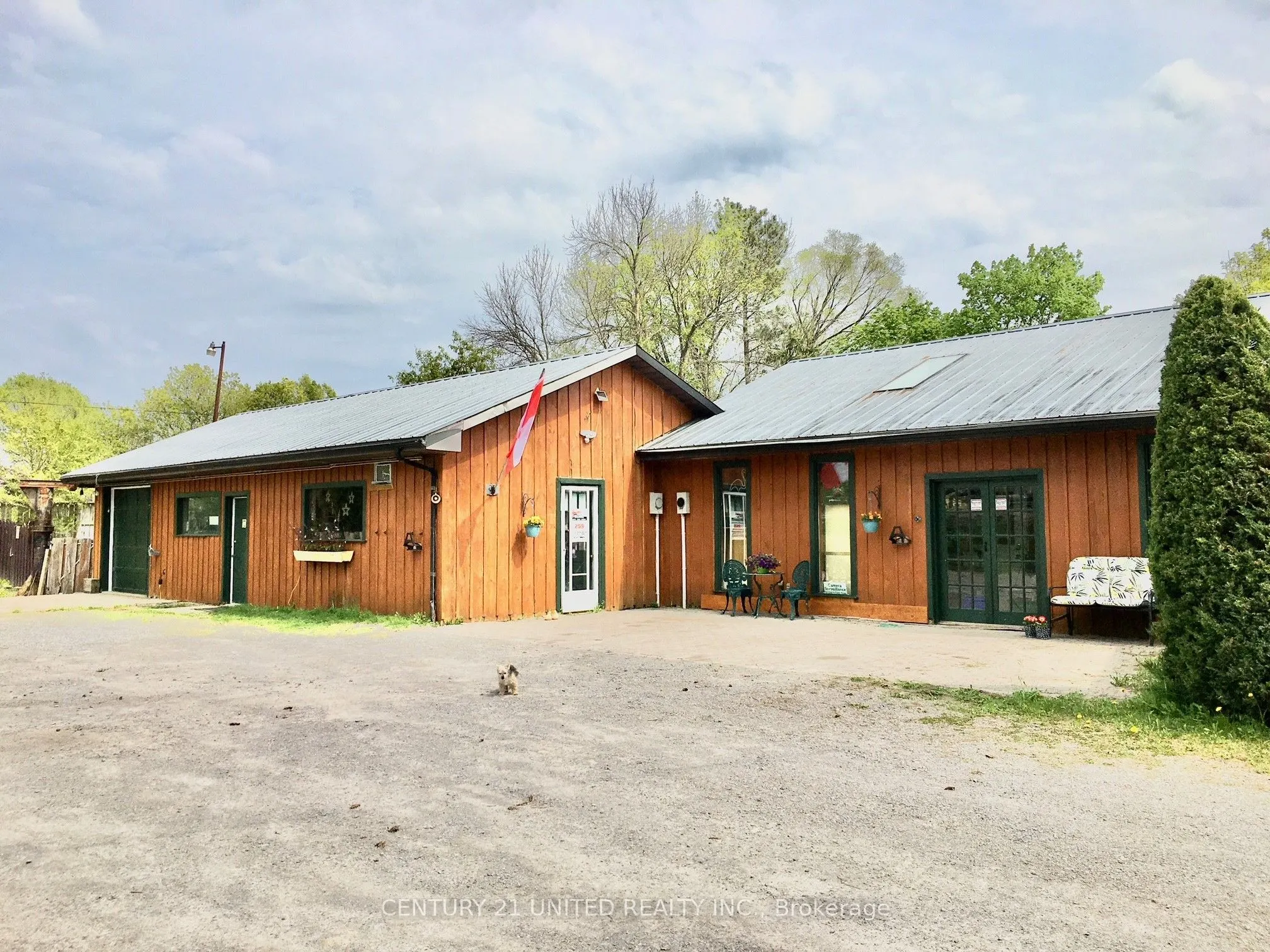 2219 Burnham Line