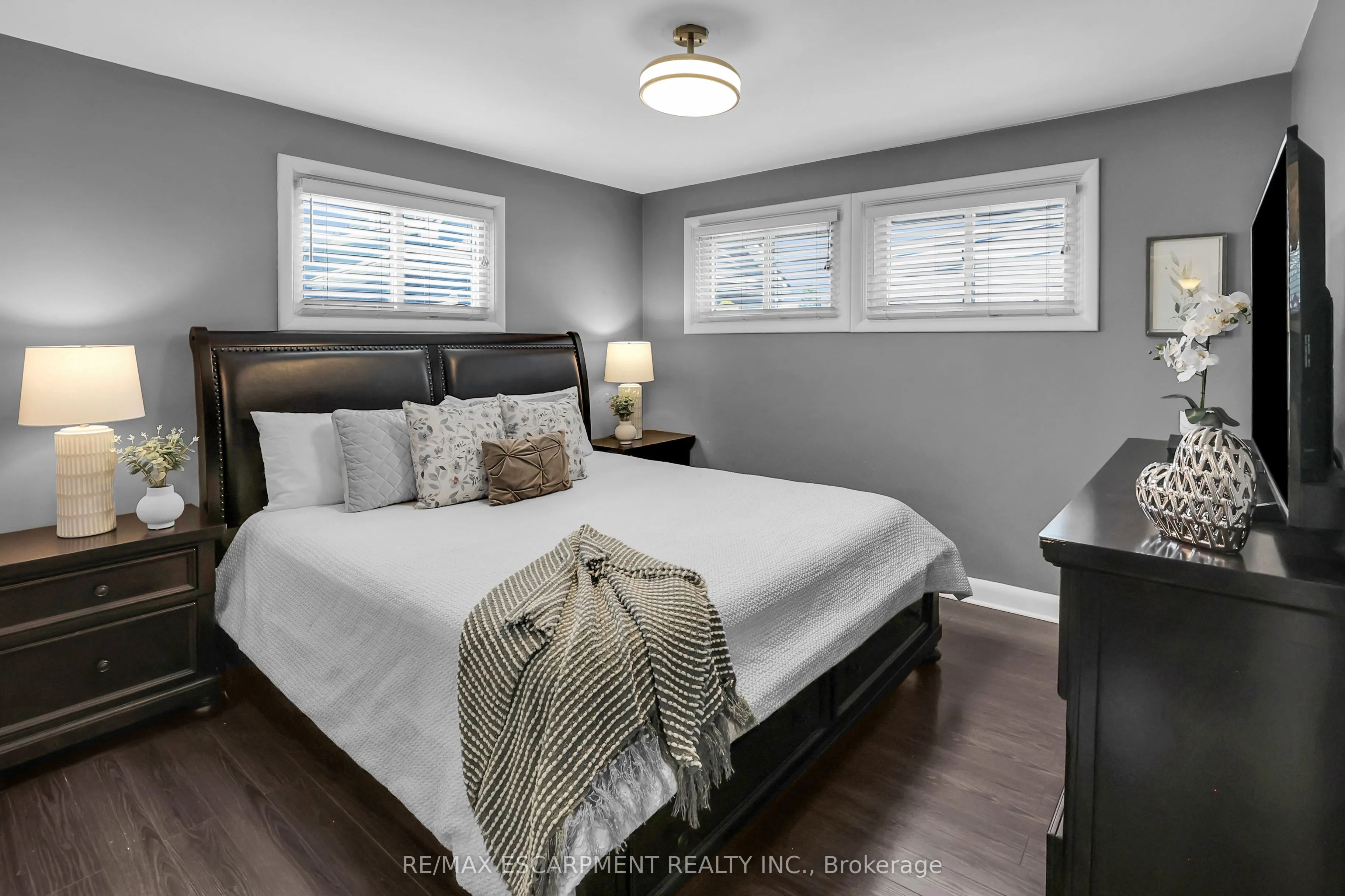 230 St. Catharines Street