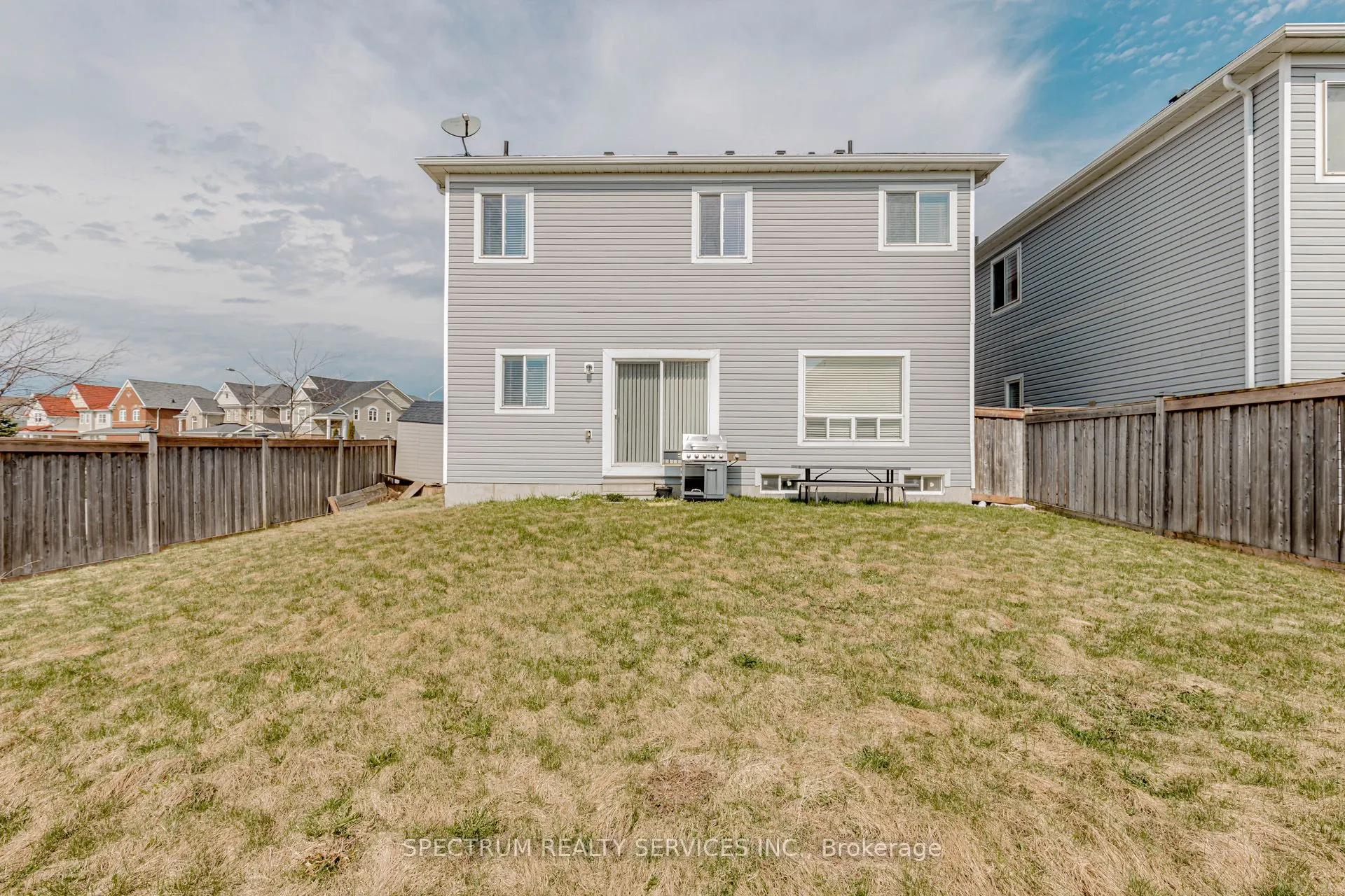 485 Tansley Street